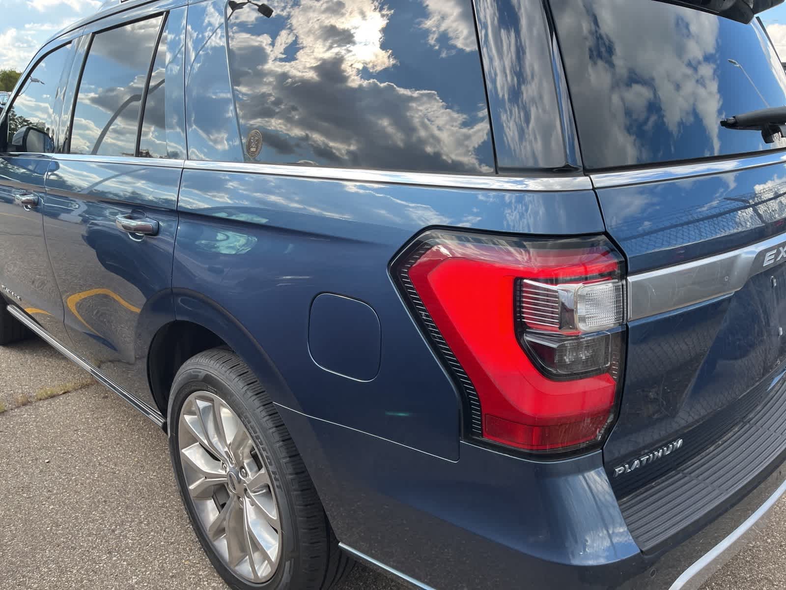 Thumbnail: 2019 Ford Expedition - 8
