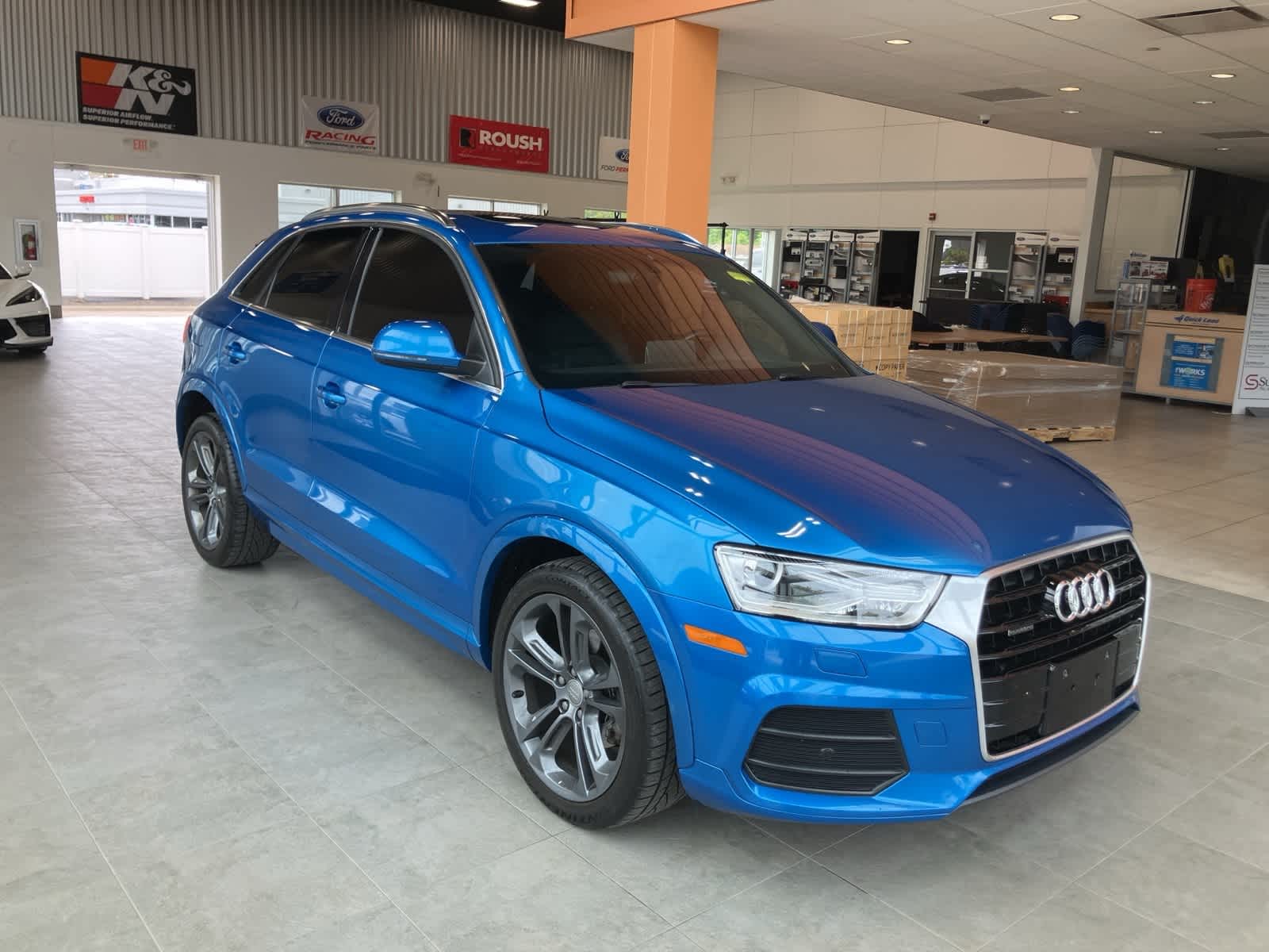 Thumbnail: 2017 Audi Q3 - 3