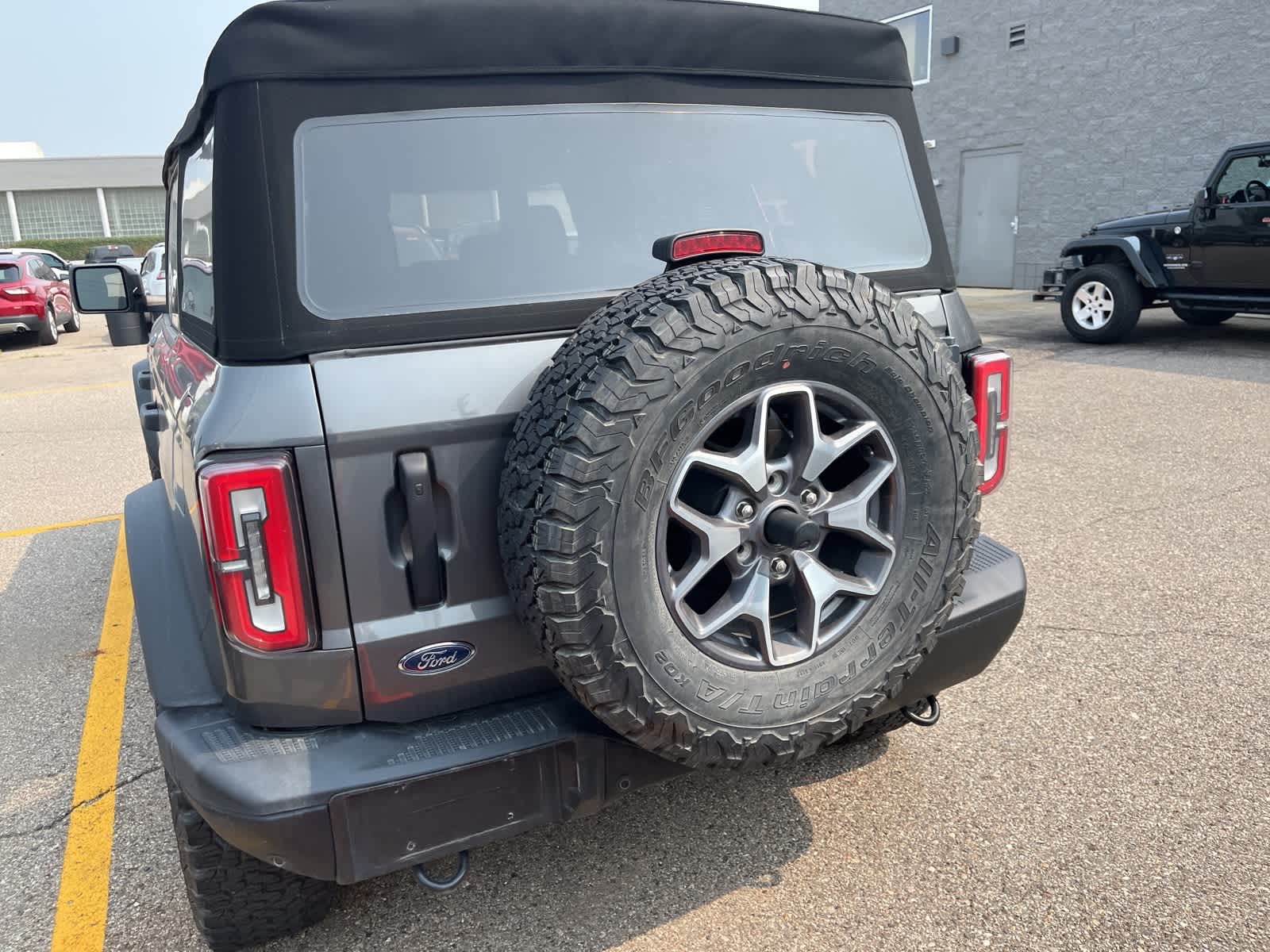 Thumbnail: 2022 Ford Bronco - 11