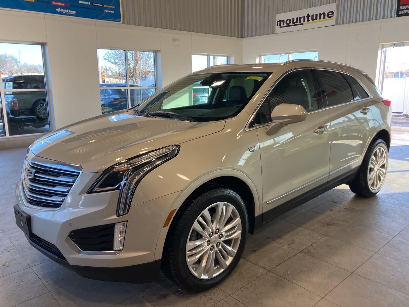 2017 Cadillac XT5 Premium Luxury -
                  Sterling Heights, MI