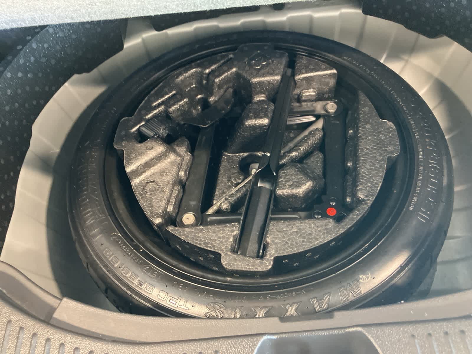 Thumbnail: 2017 Chevrolet Trax - 31