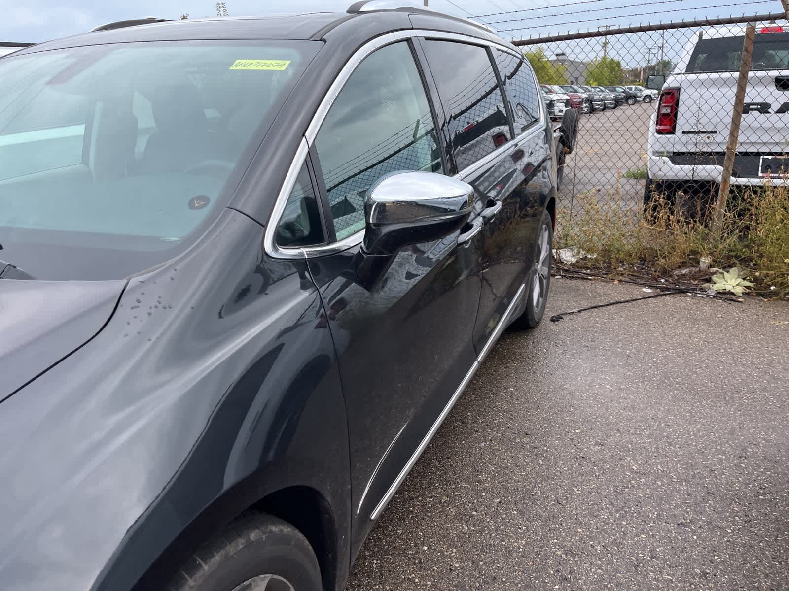 Thumbnail: 2020 Chrysler Pacifica - 6