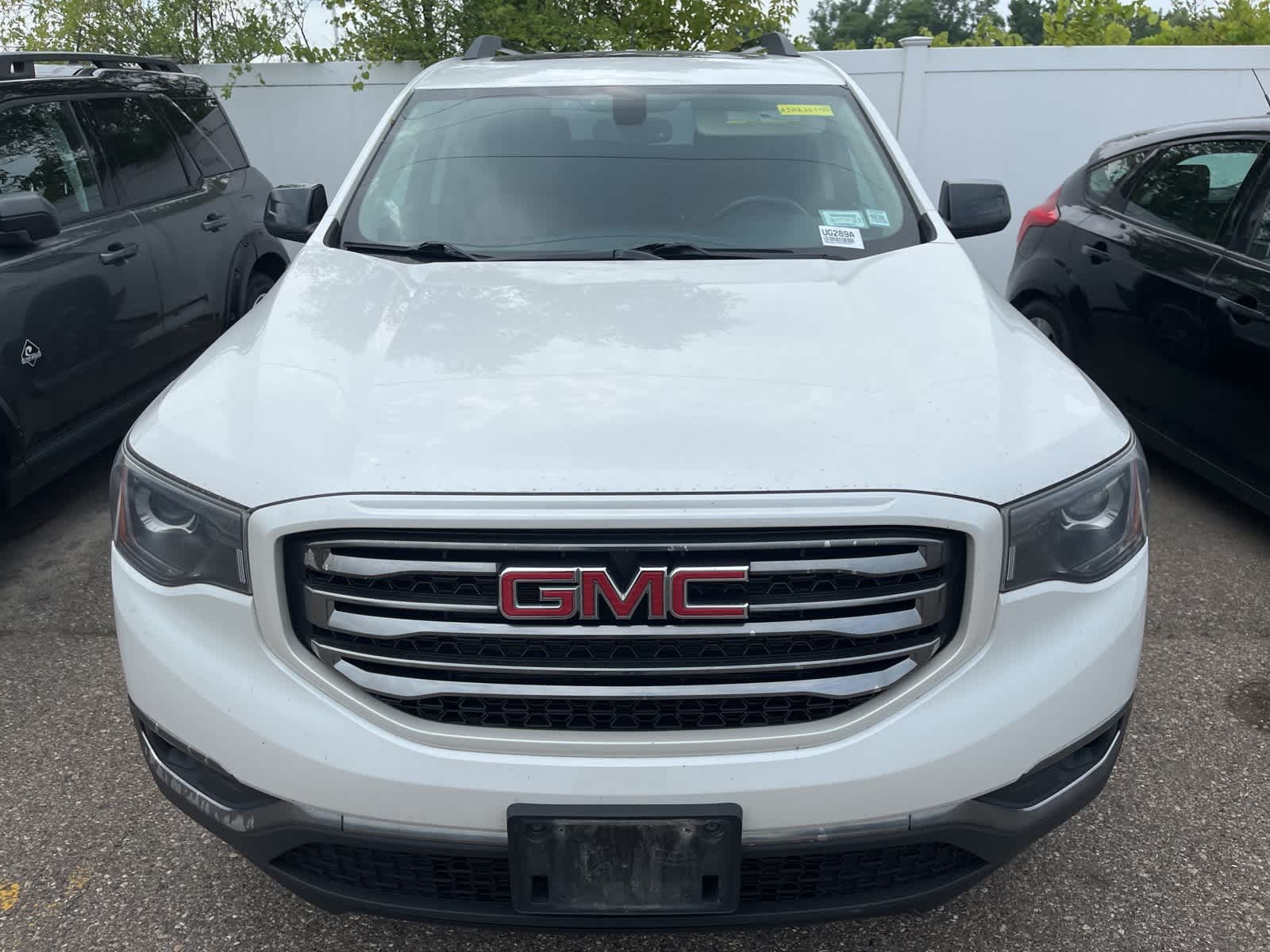 Thumbnail: 2017 GMC Acadia - 21