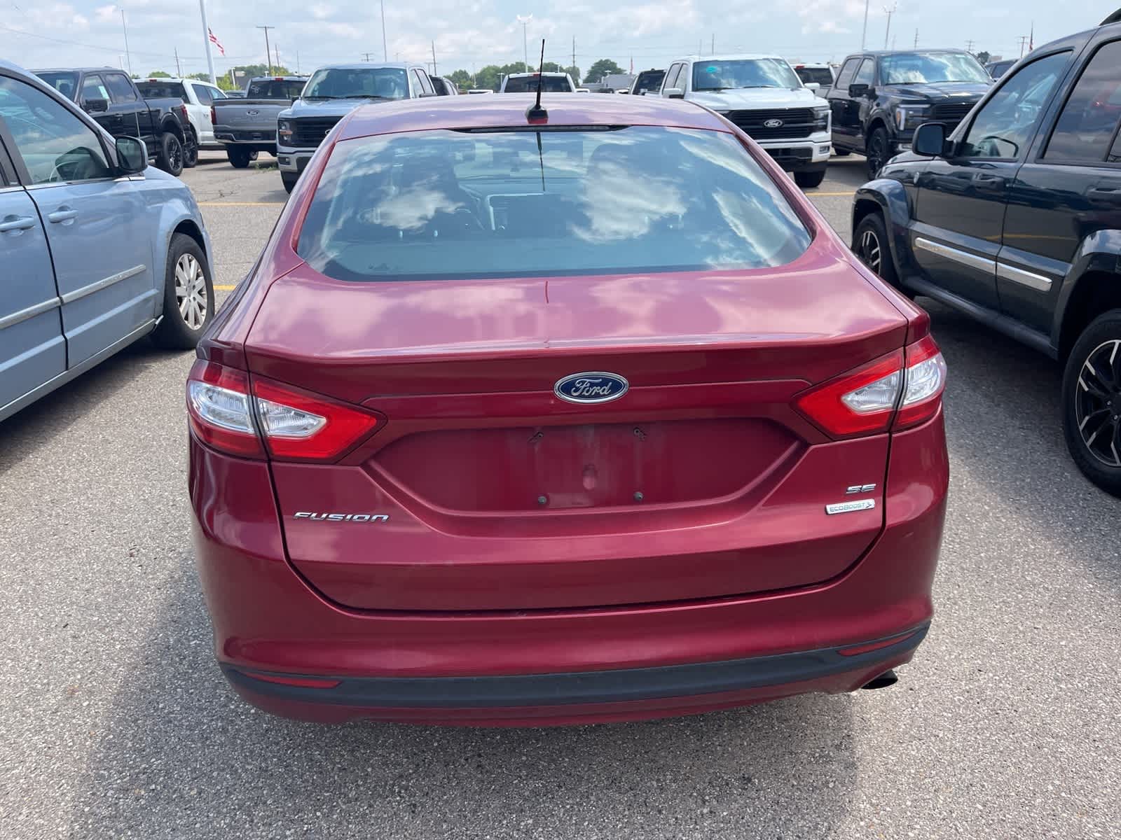 Thumbnail: 2014 Ford Fusion - 10
