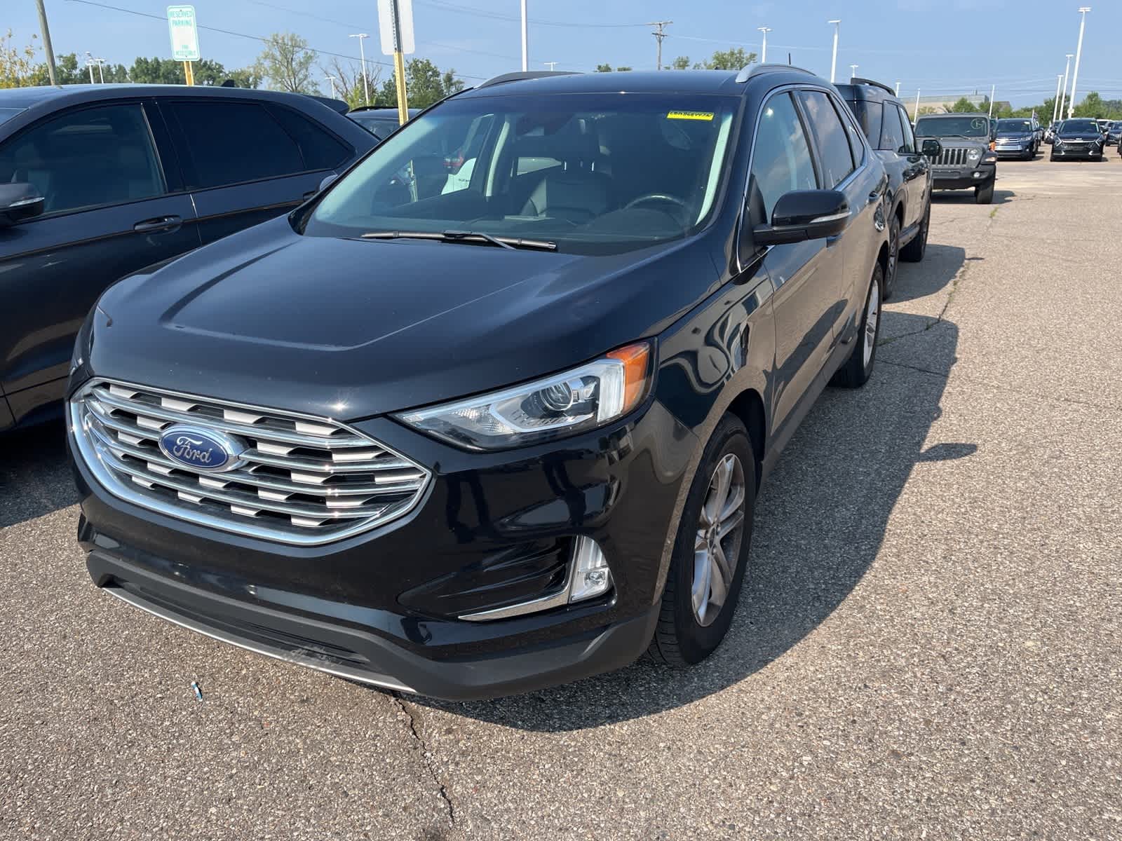 Thumbnail: 2020 Ford Edge - 2