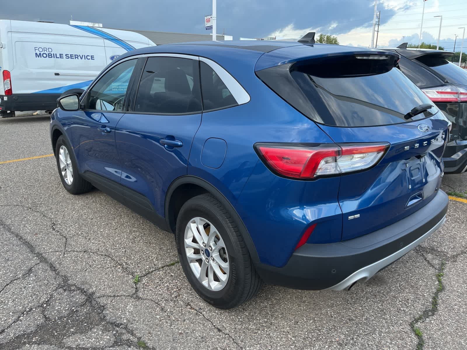 Thumbnail: 2022 Ford Escape - 10