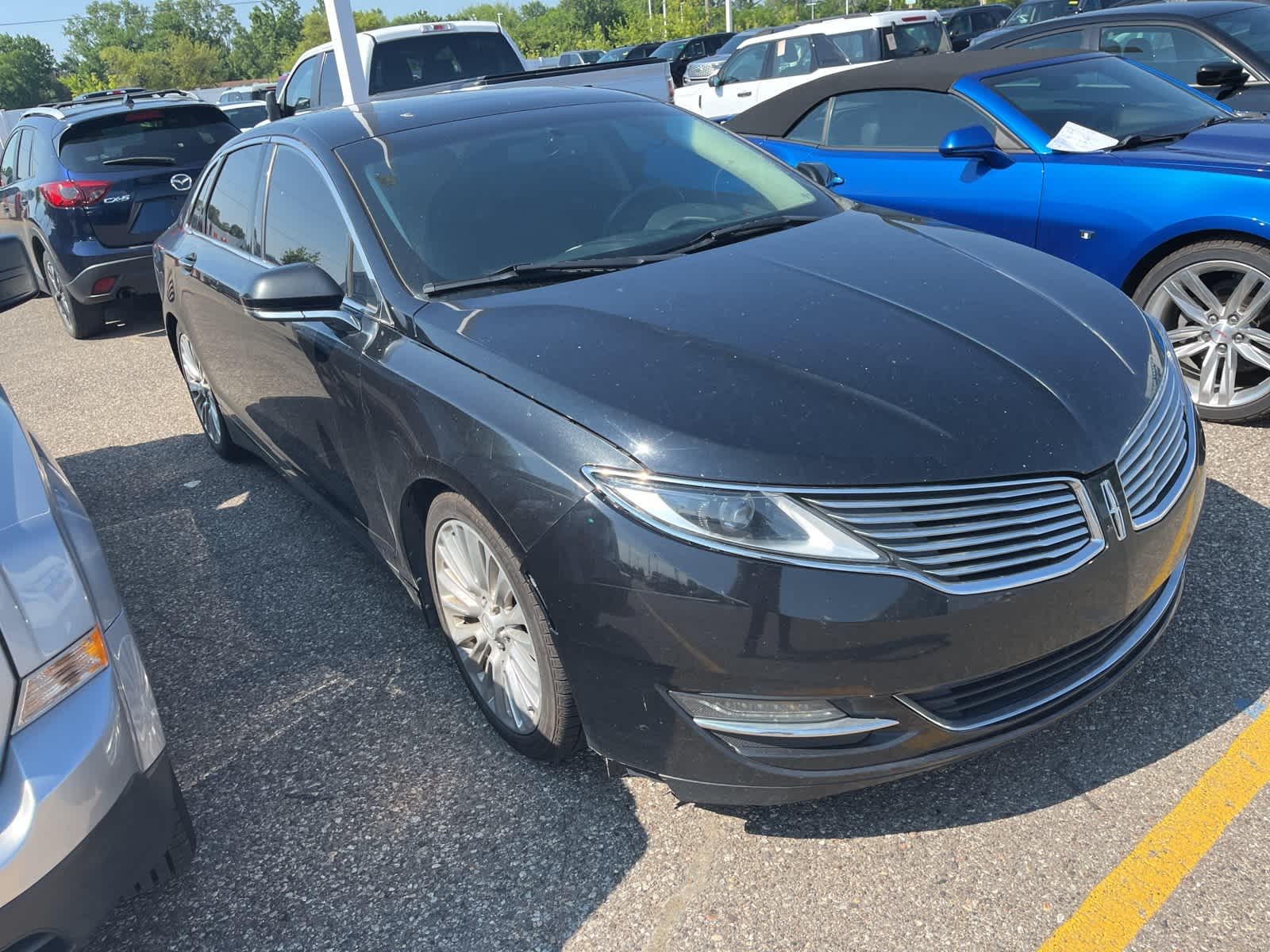 Thumbnail: 2016 Lincoln MKZ - 19