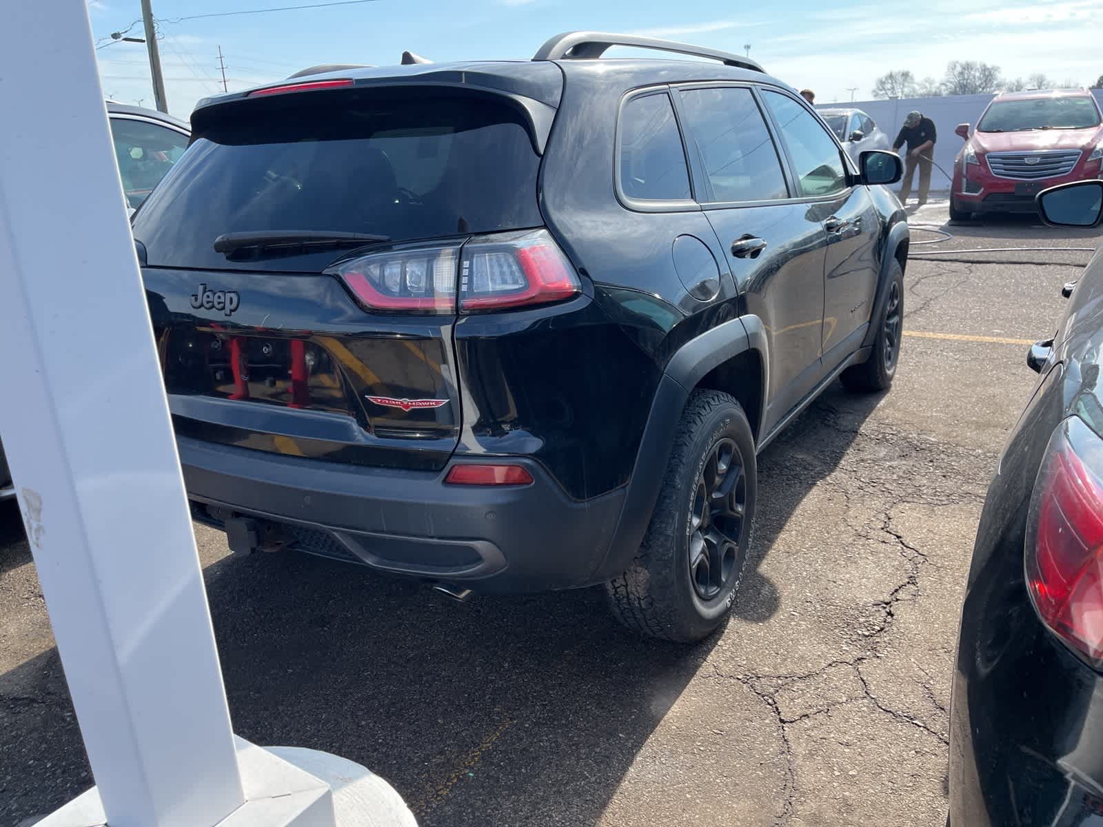 Thumbnail: 2021 Jeep Cherokee - 13