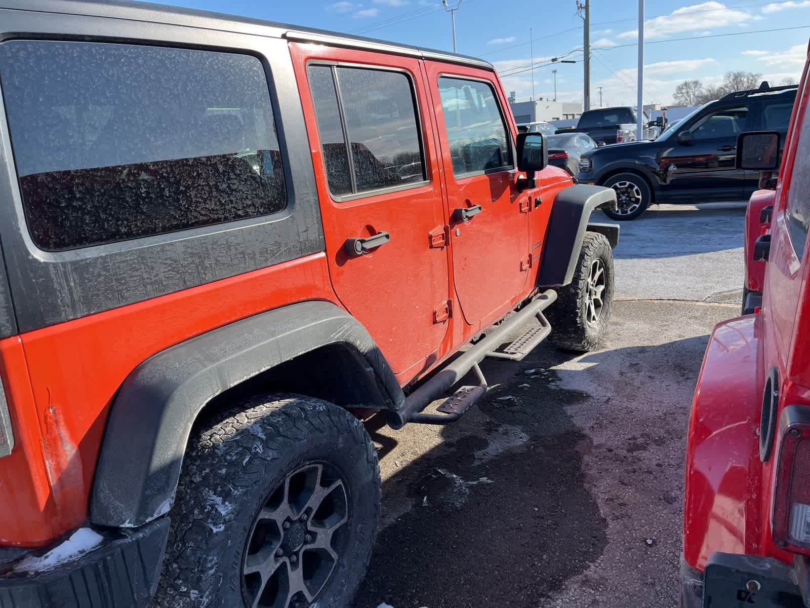 Thumbnail: 2015 Jeep Wrangler - 15