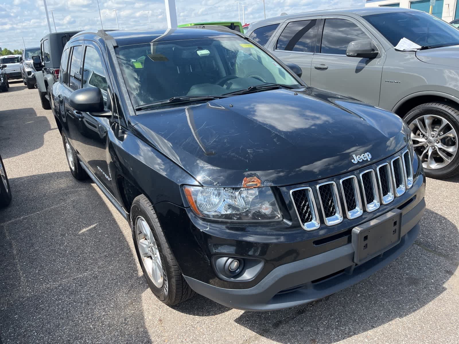 Thumbnail: 2015 Jeep Compass - 19
