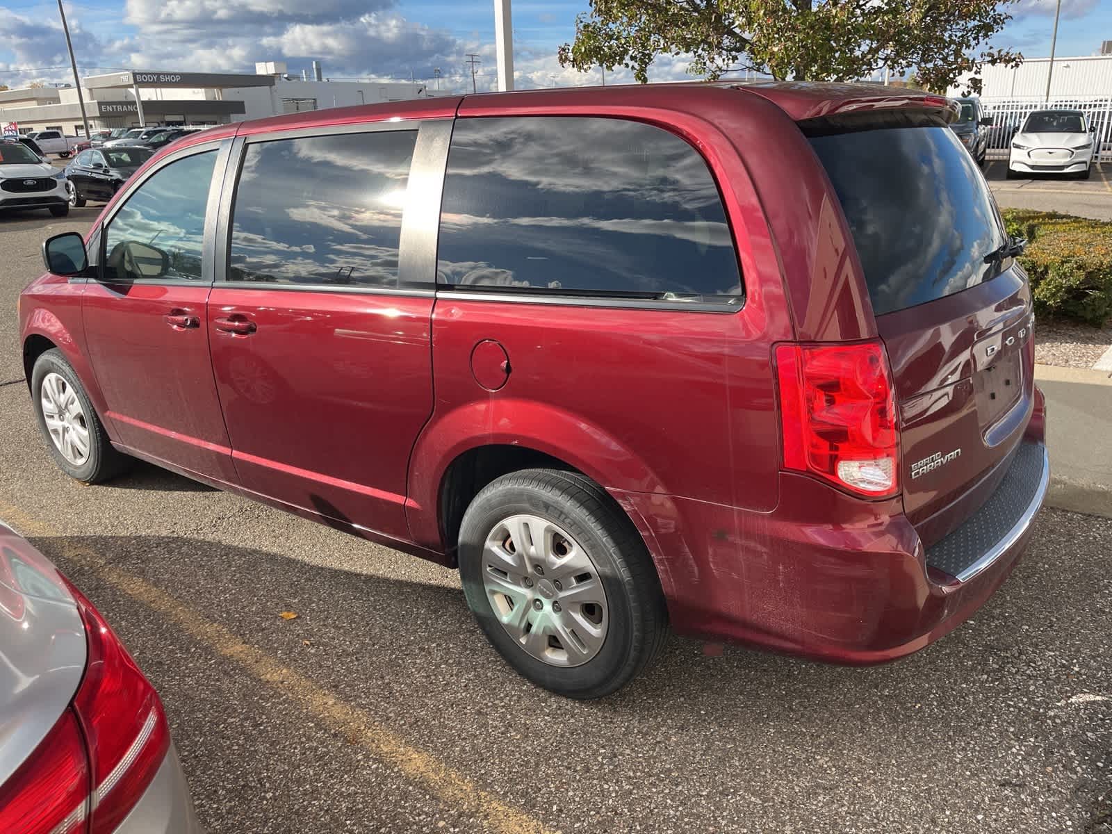 Thumbnail: 2018 Dodge Grand Caravan - 8
