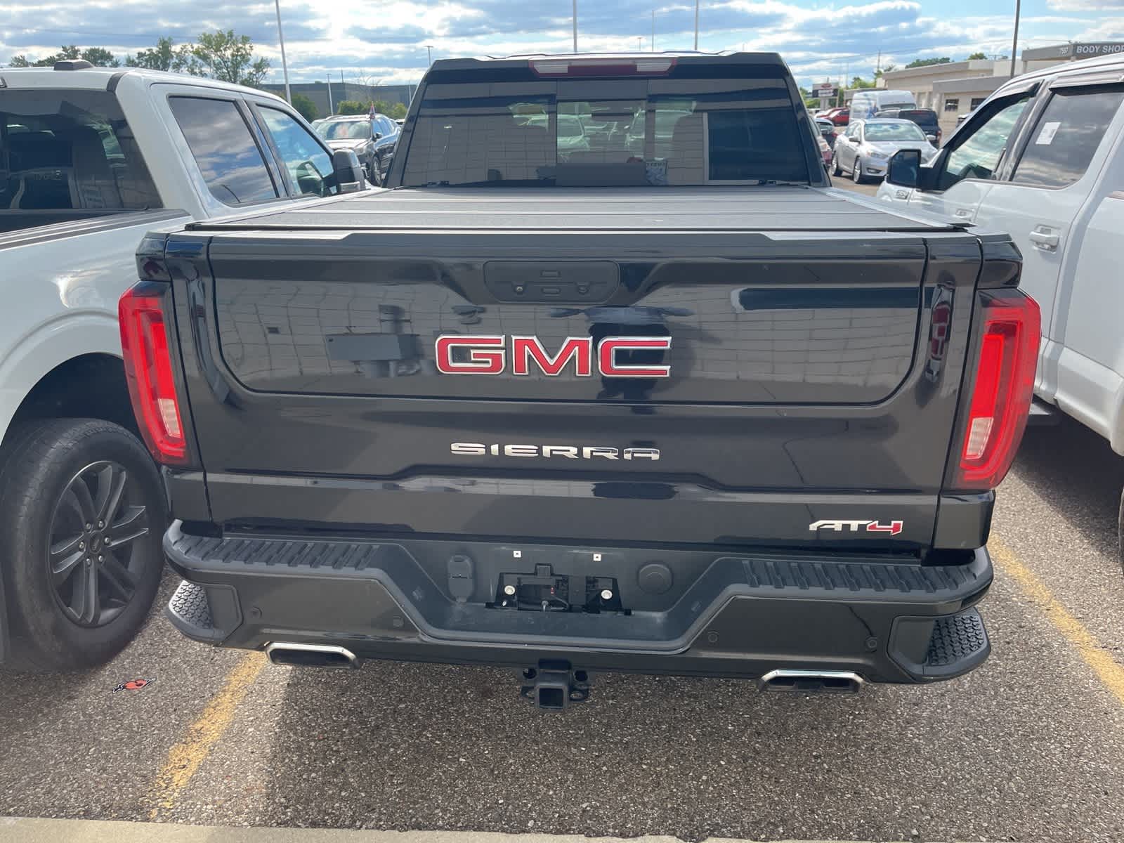 Thumbnail: 2019 GMC Sierra 1500 - 14