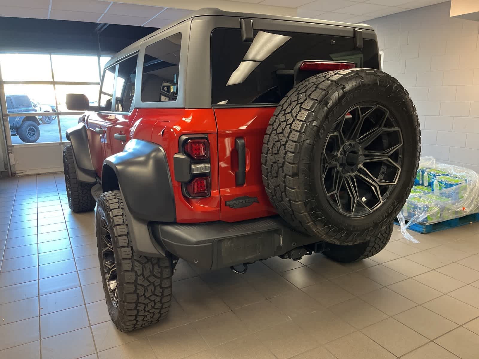 Thumbnail: 2023 Ford Bronco - 10