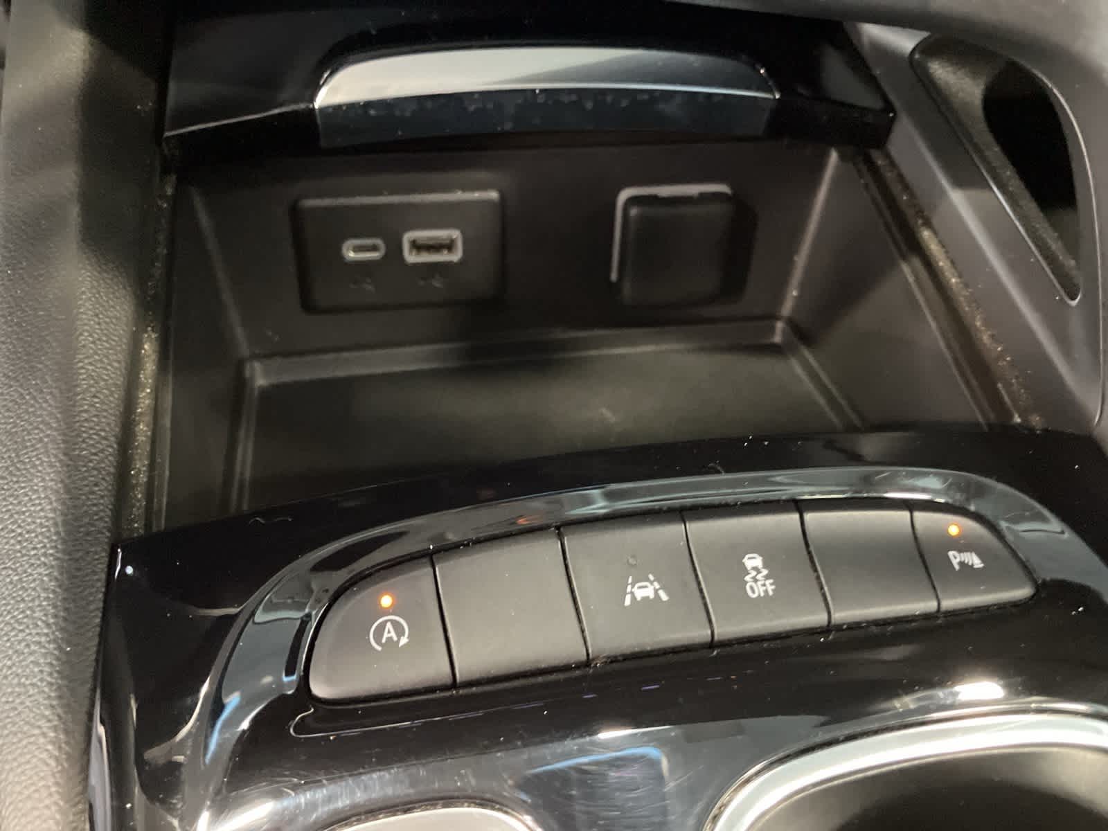 Thumbnail: 2022 Buick Envision - 17