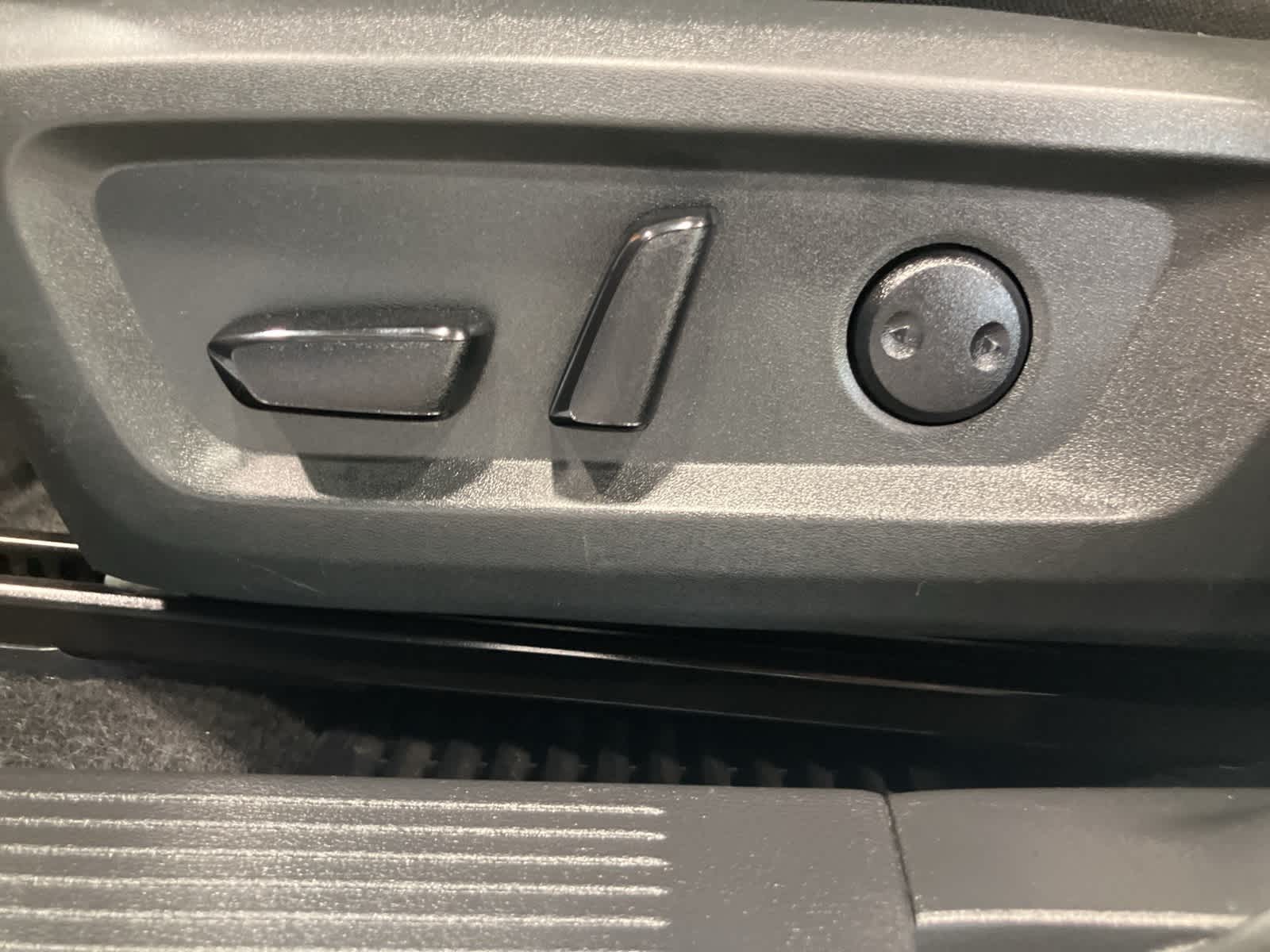 Thumbnail: 2023 Nissan Rogue - 11