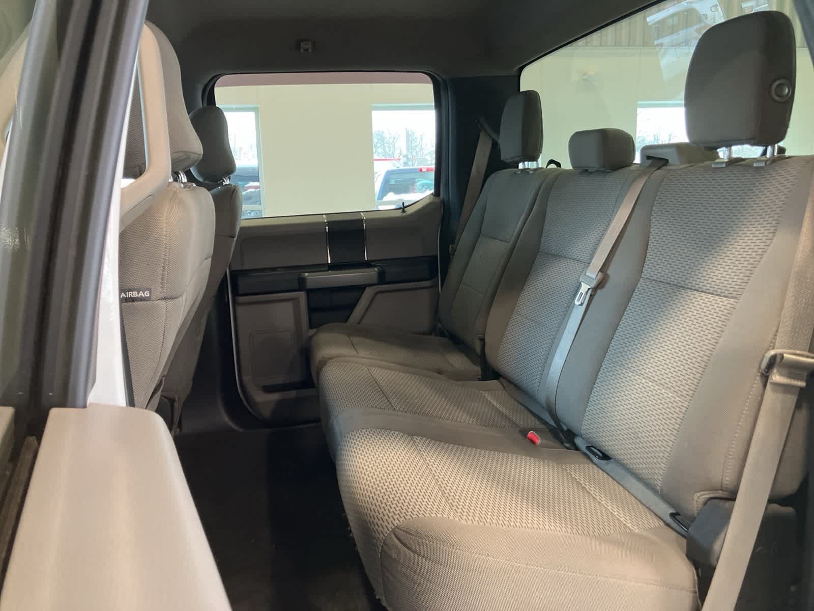 Thumbnail: 2017 Ford Econoline - 27