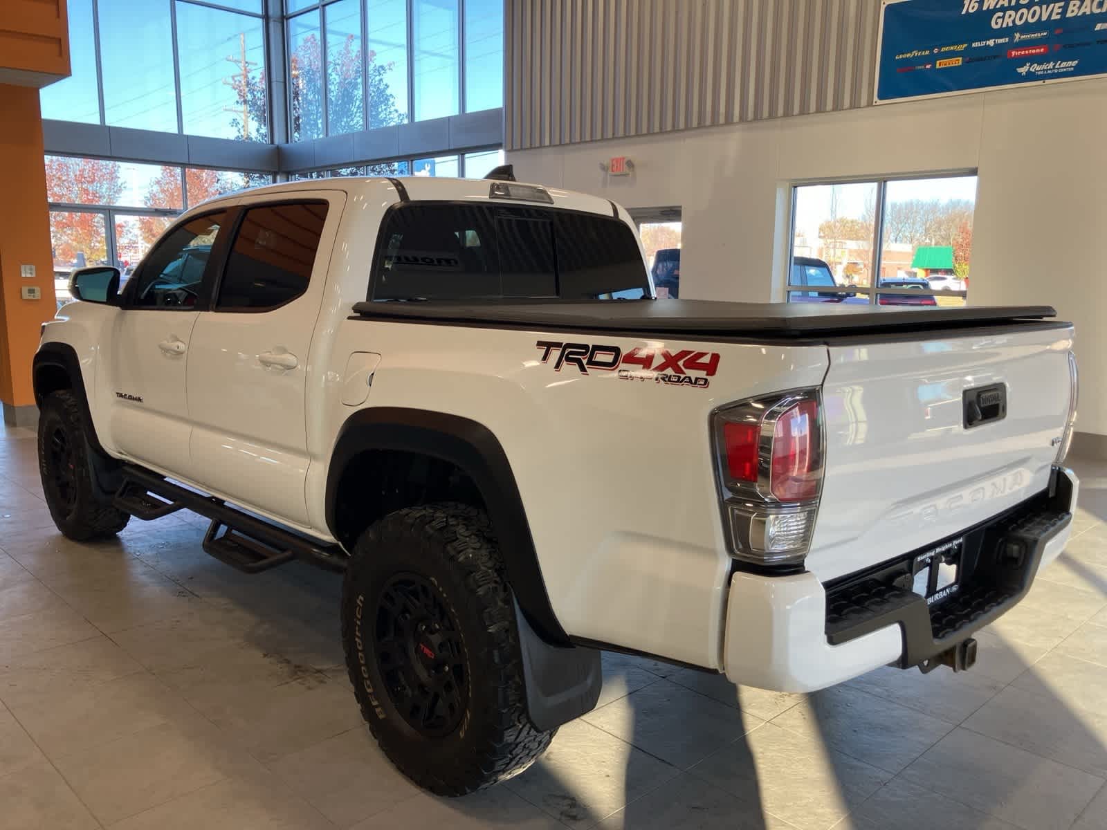 Thumbnail: 2021 Toyota Tacoma - 7