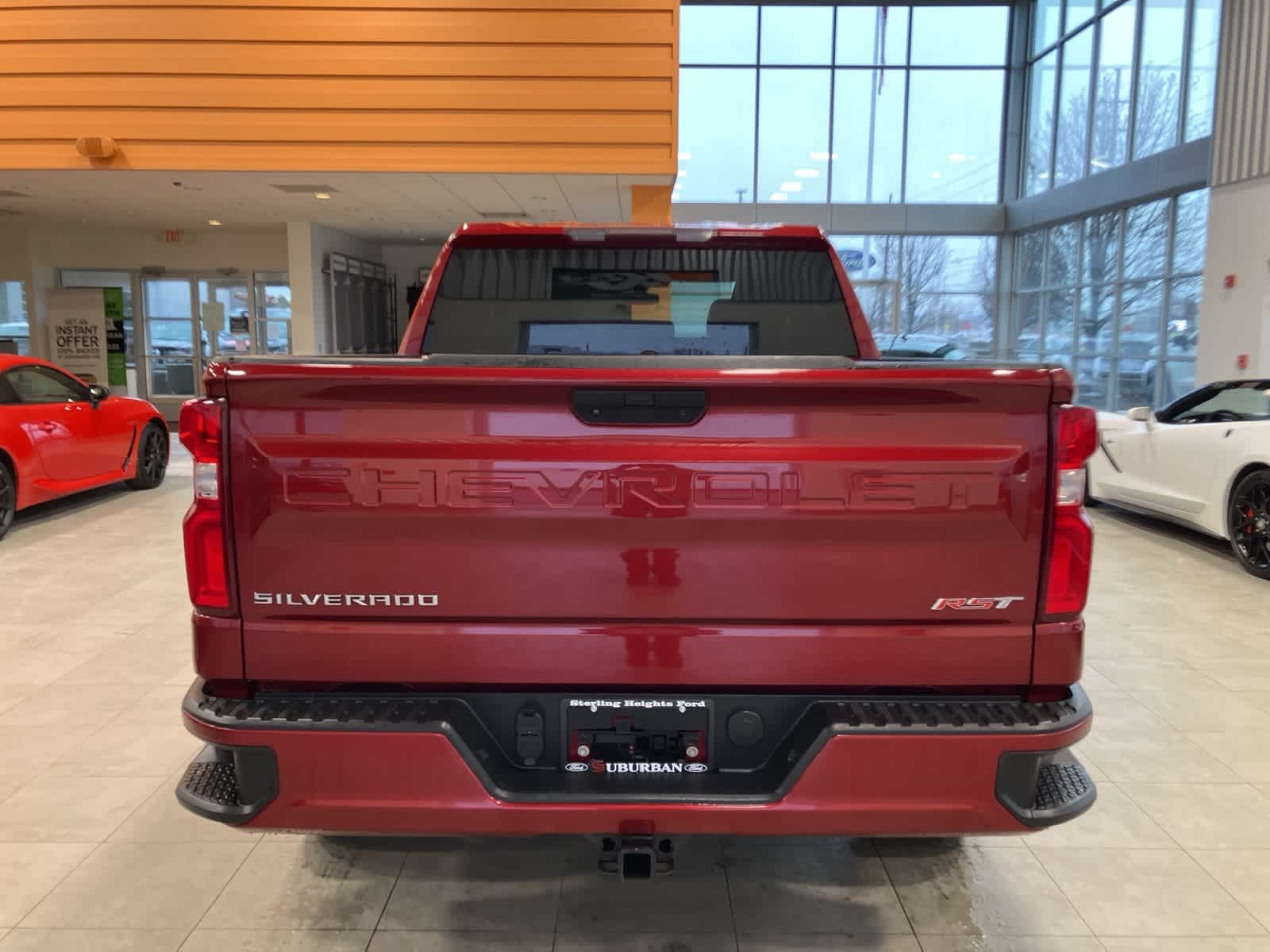 Thumbnail: 2019 Chevrolet Silverado 1500 - 6
