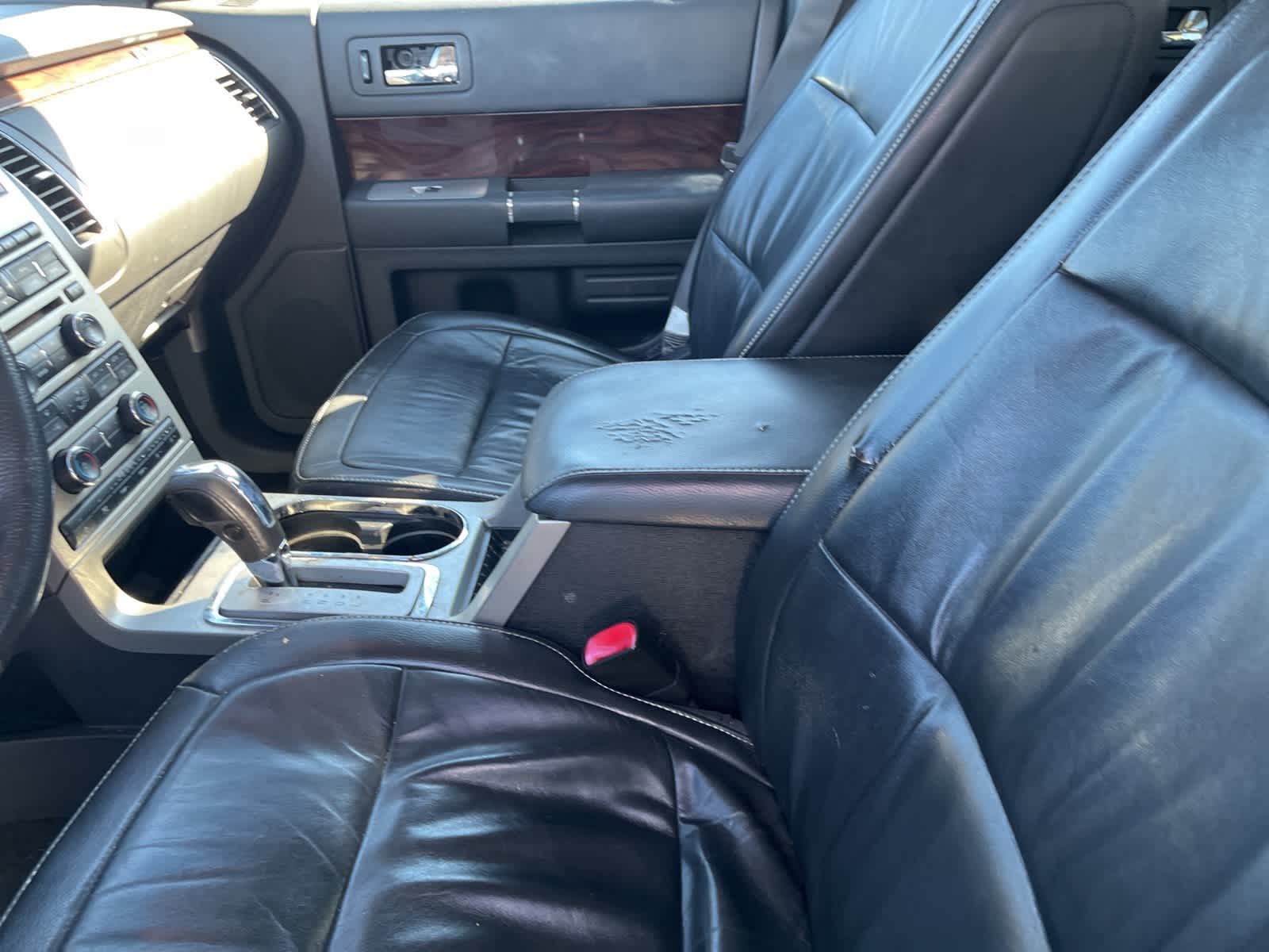 Thumbnail: 2009 Ford Flex - 26