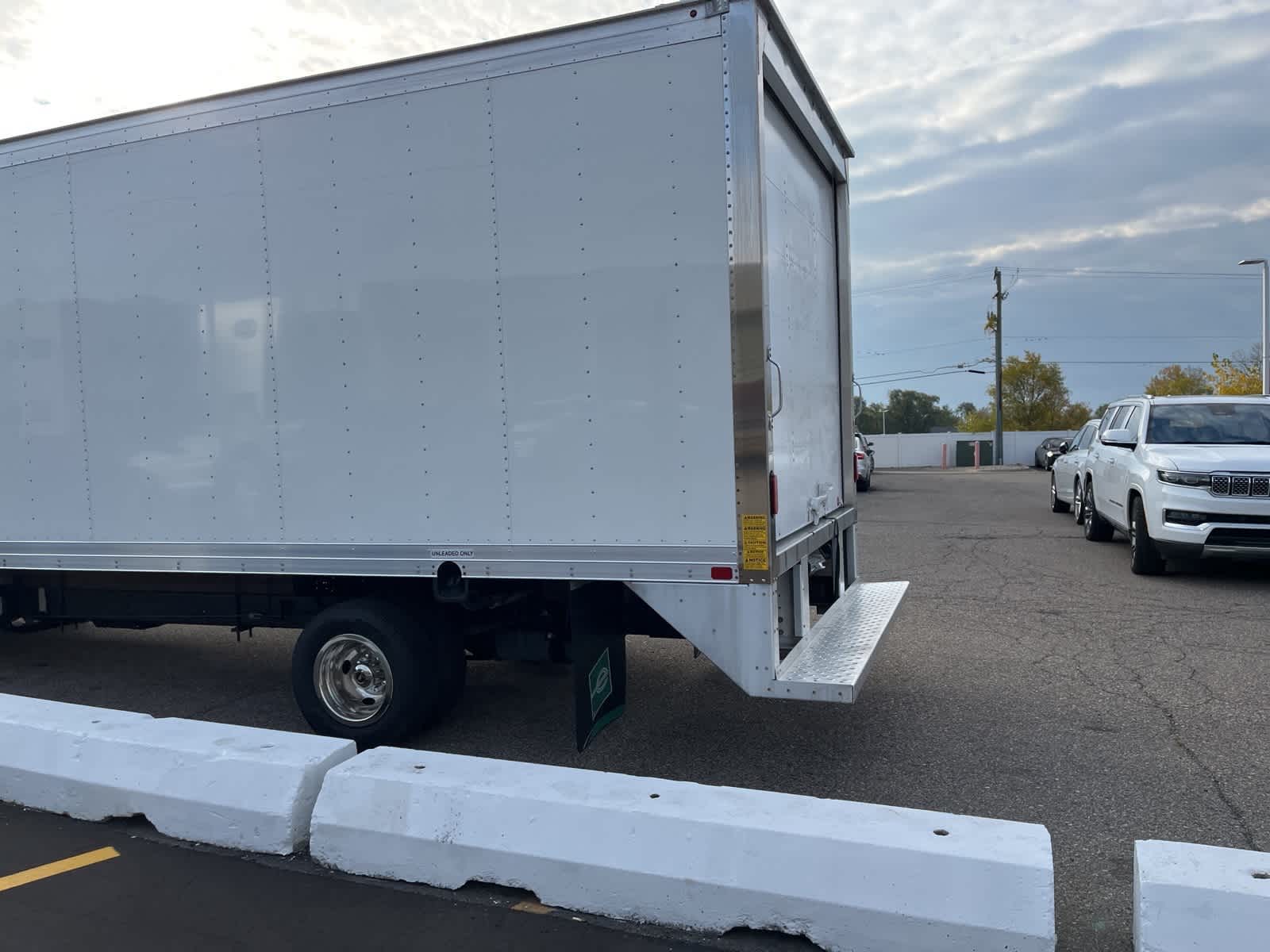 Thumbnail: 2024 Ford Econoline - 11