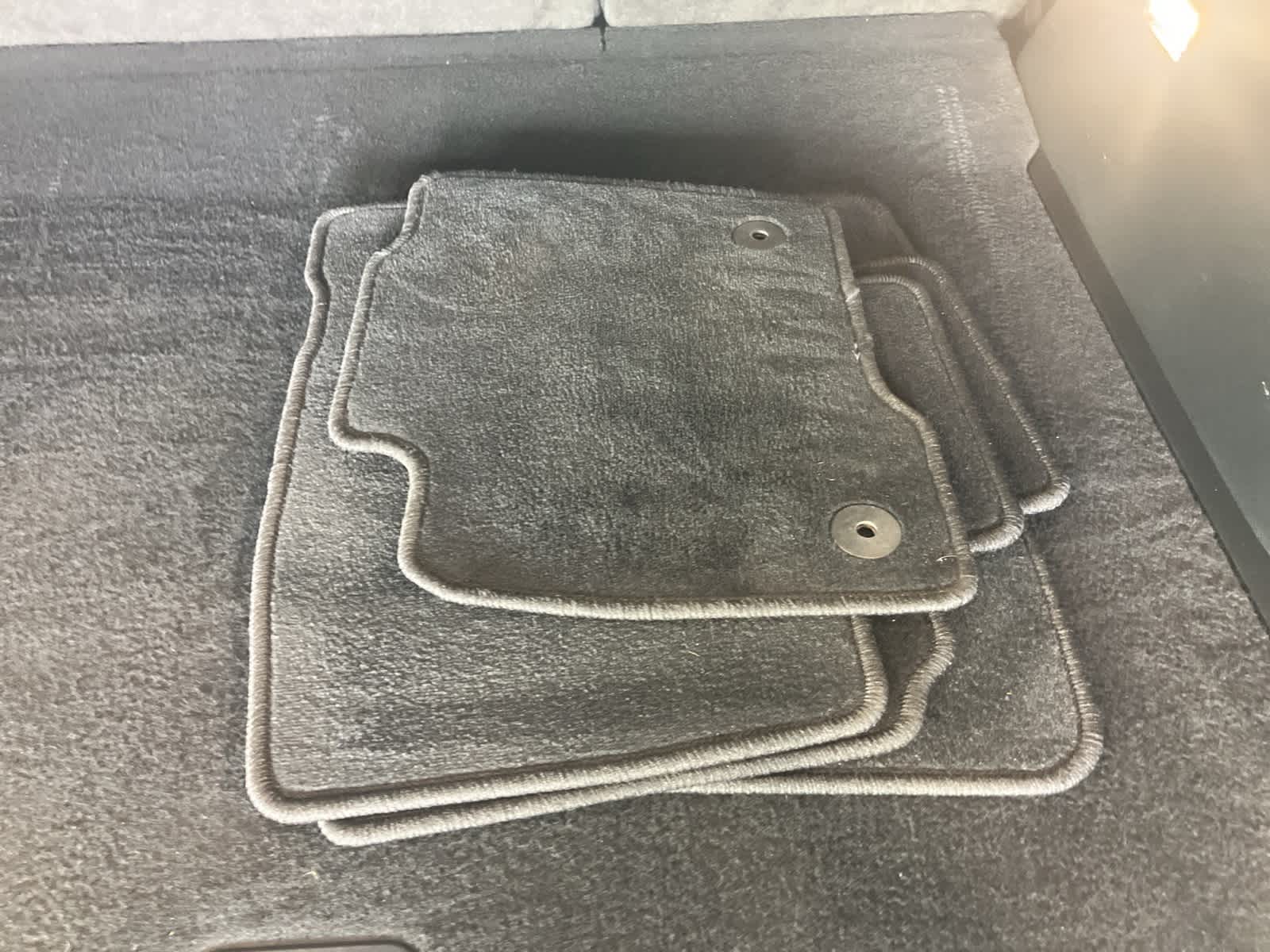 Thumbnail: 2023 Ford Edge - 29