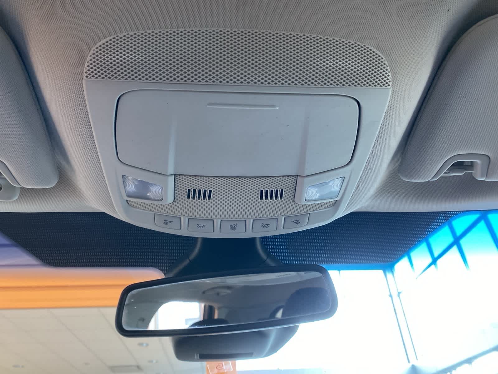 Thumbnail: 2019 Ford Edge - 13