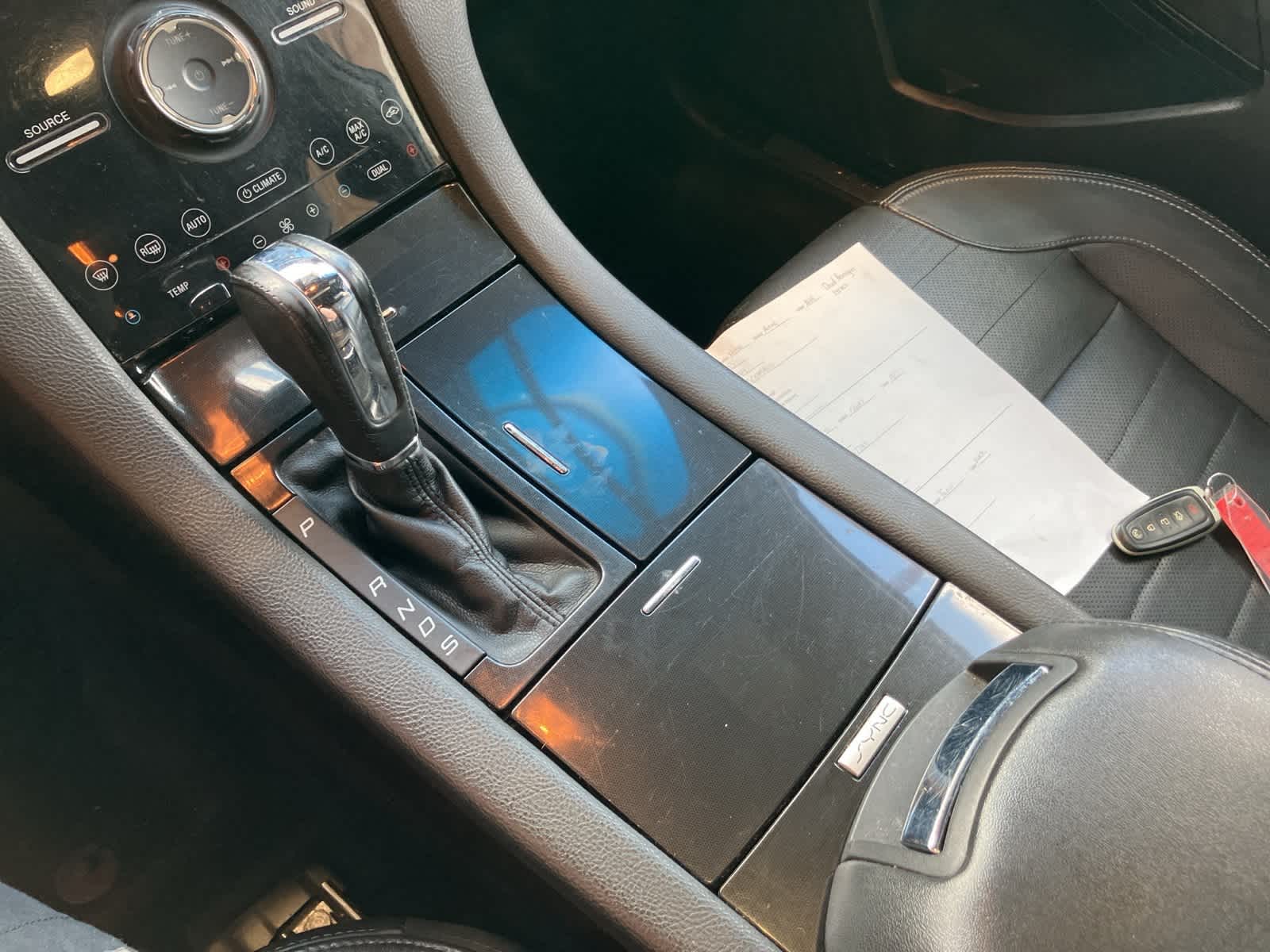 2016 Ford Taurus SHO 15