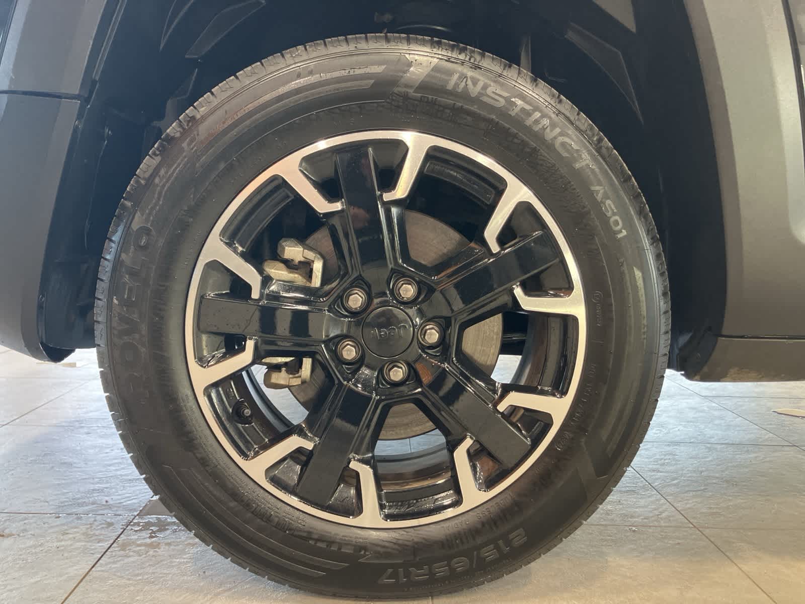 Thumbnail: 2023 Jeep Renegade - 9