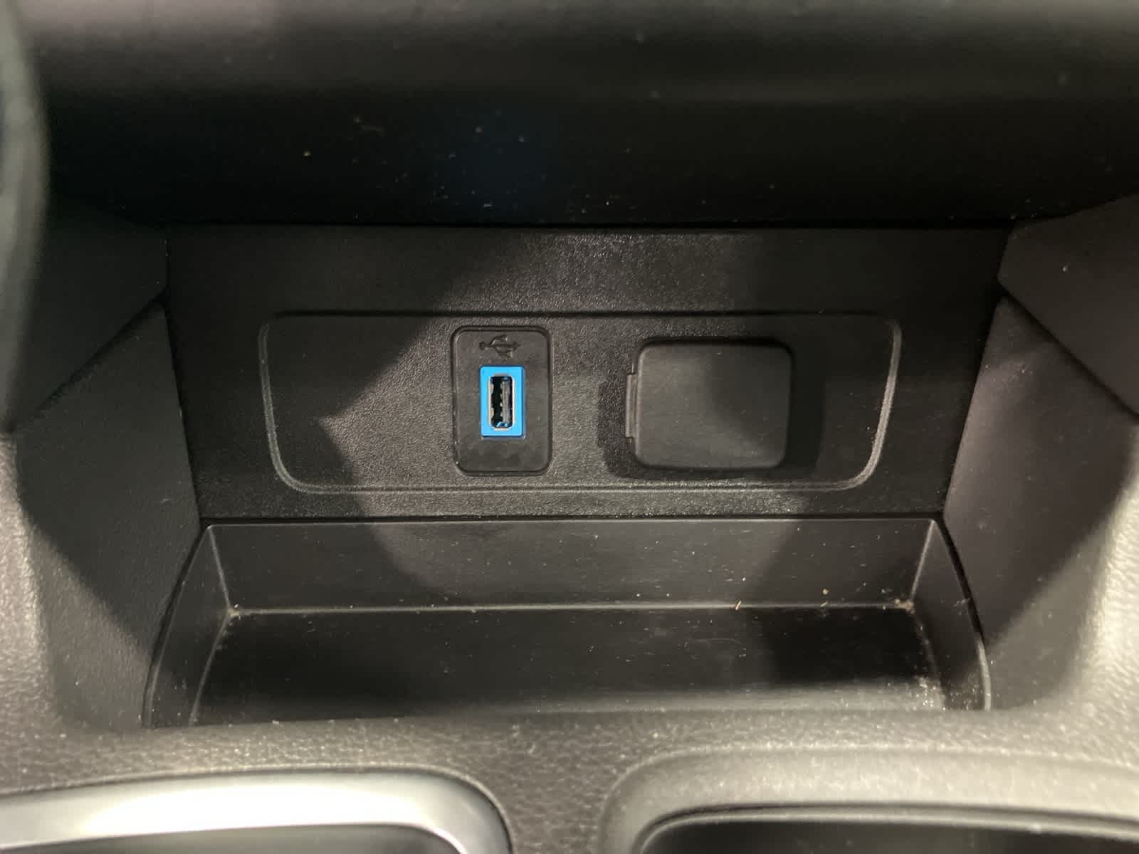 Thumbnail: 2019 Ford Escape - 16