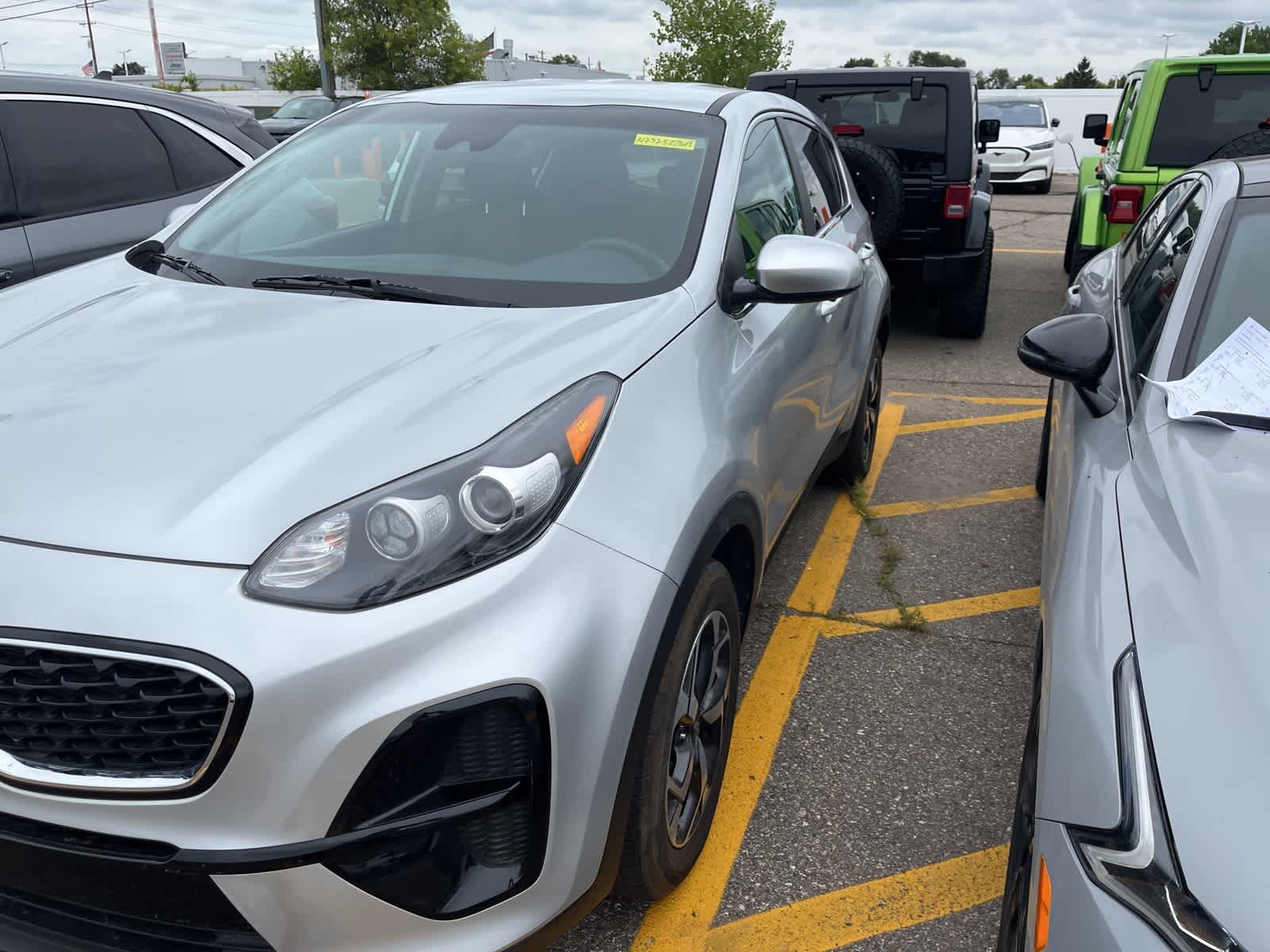 Thumbnail: 2022 Kia Sportage - 4