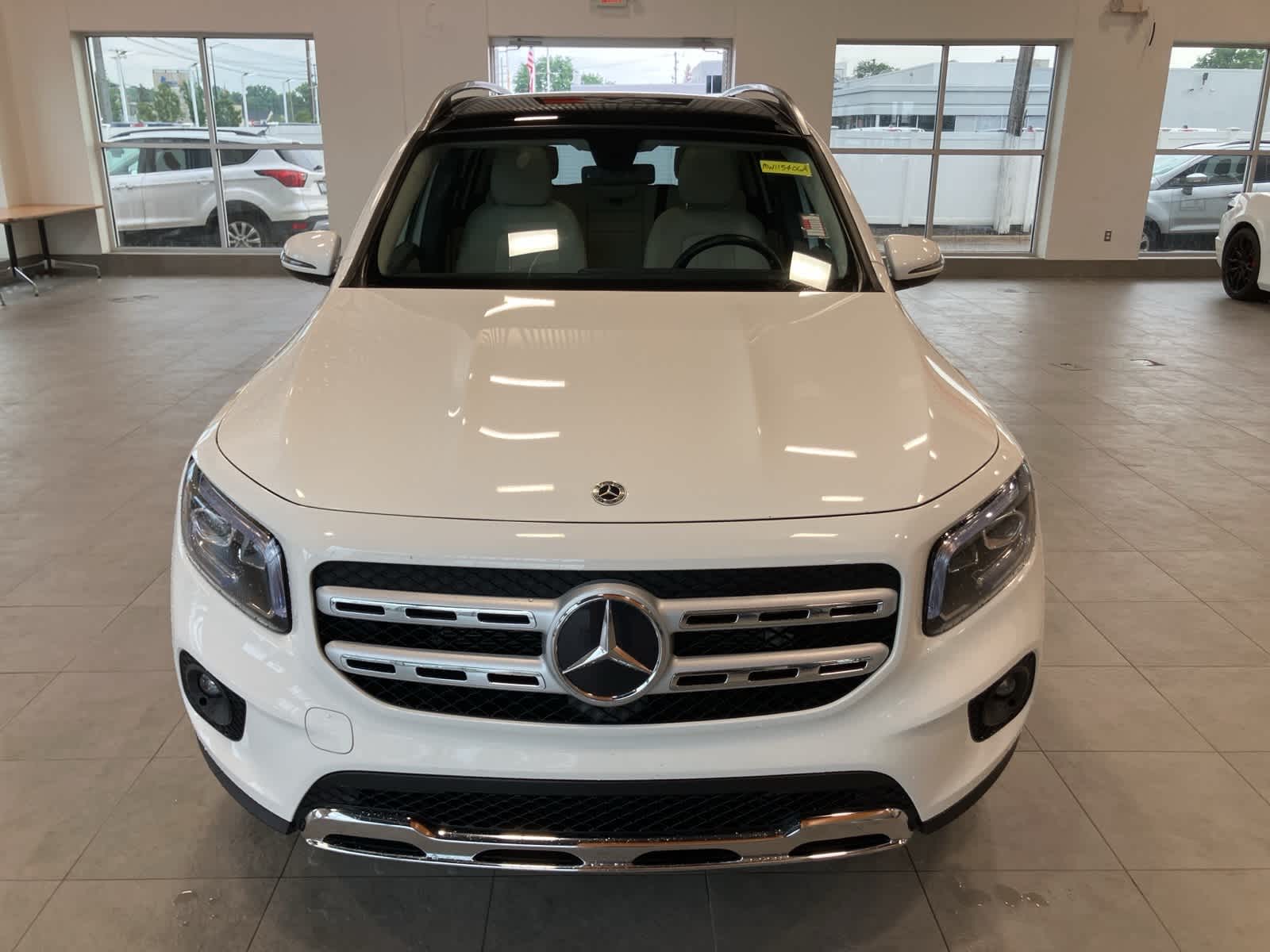 Thumbnail: 2021 Mercedes-Benz GLB - 2