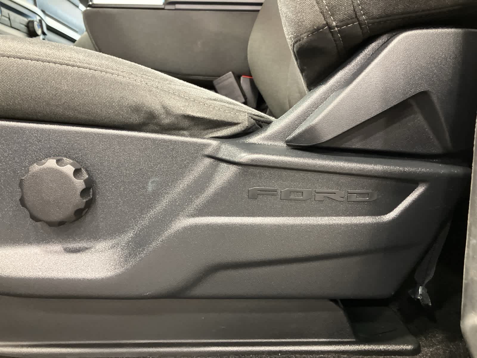 Thumbnail: 2022 Ford F-150 - 11