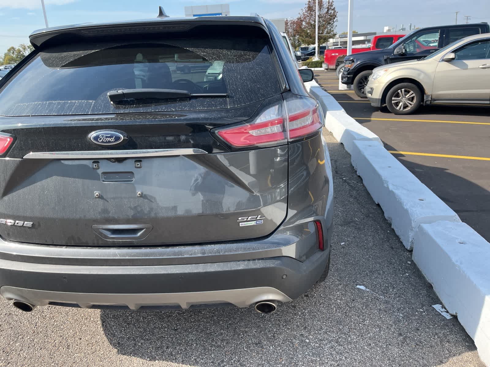Thumbnail: 2020 Ford Edge - 14