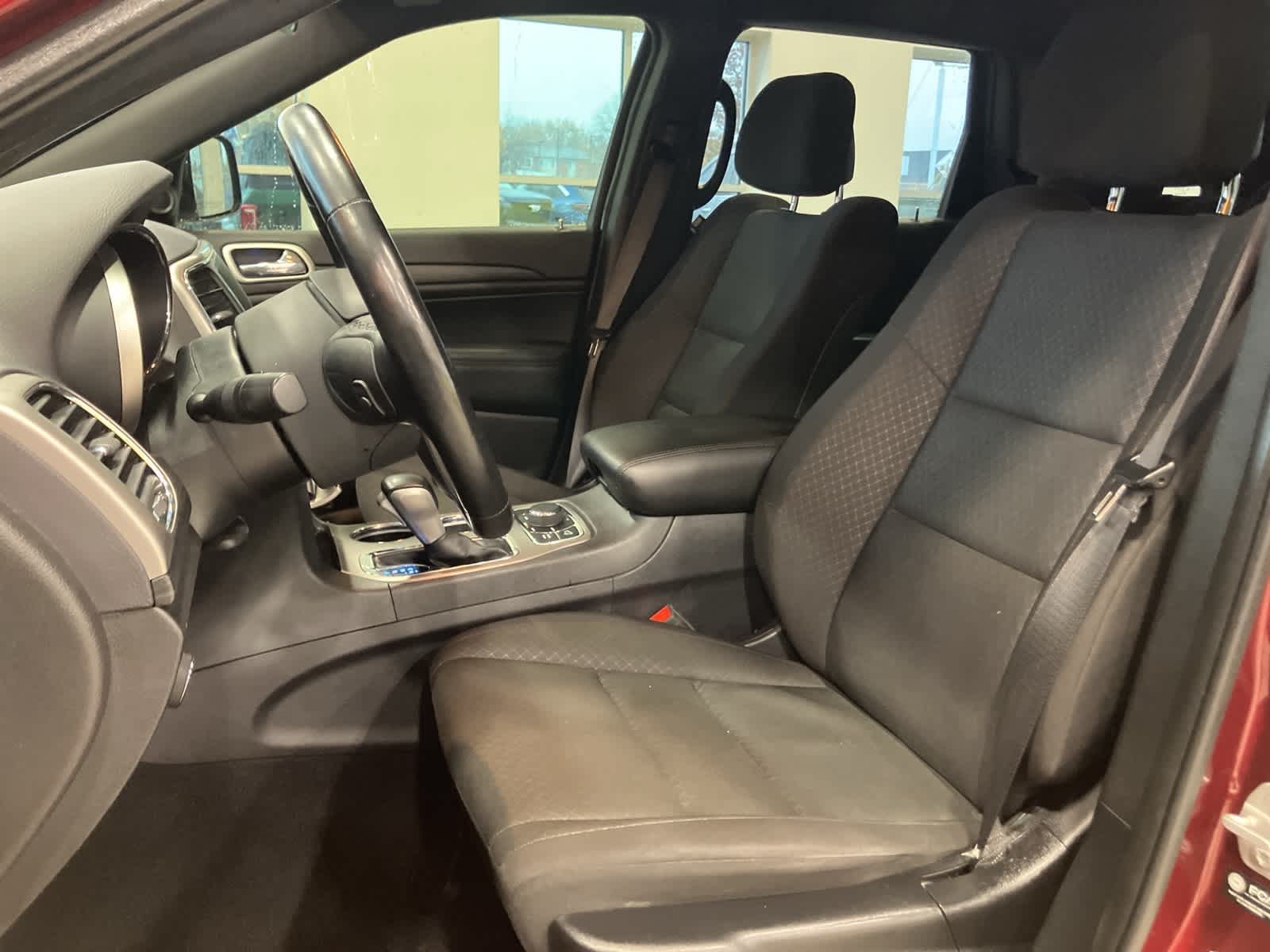 Thumbnail: 2021 Jeep Grand Cherokee - 9