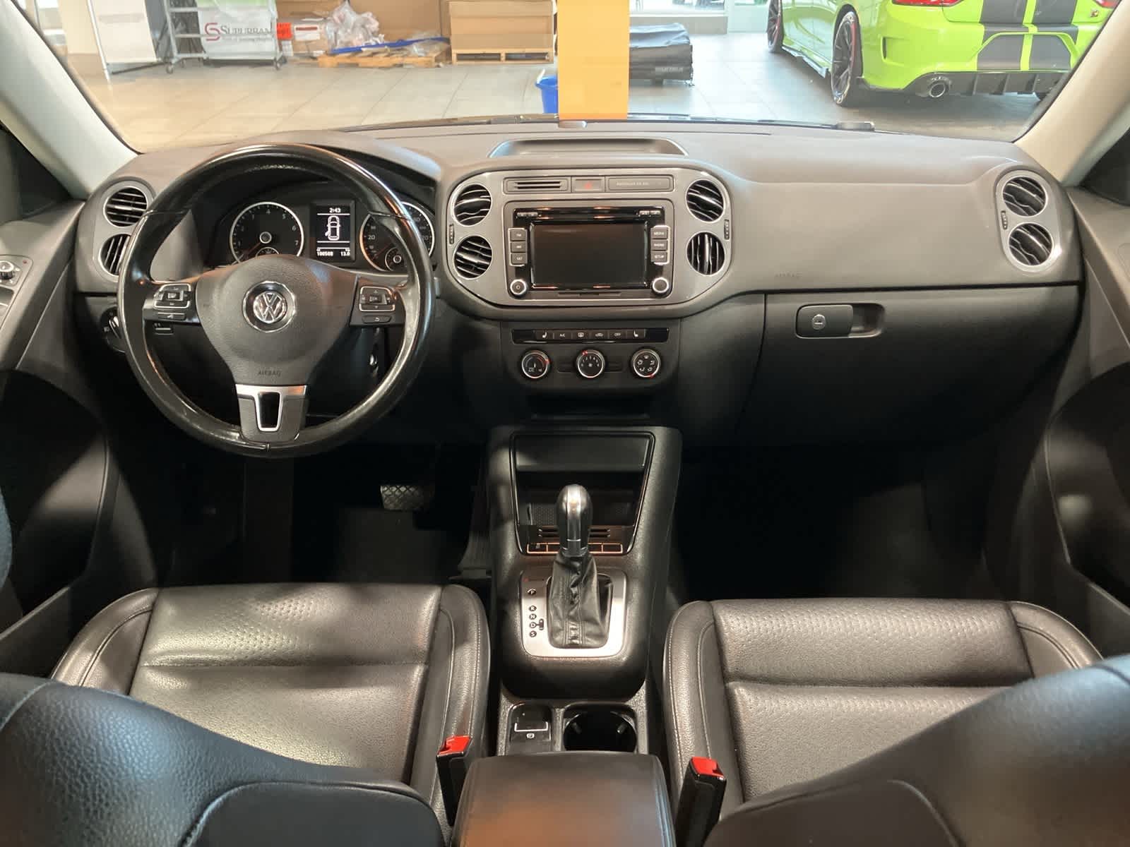 Thumbnail: 2013 Volkswagen Tiguan - 20