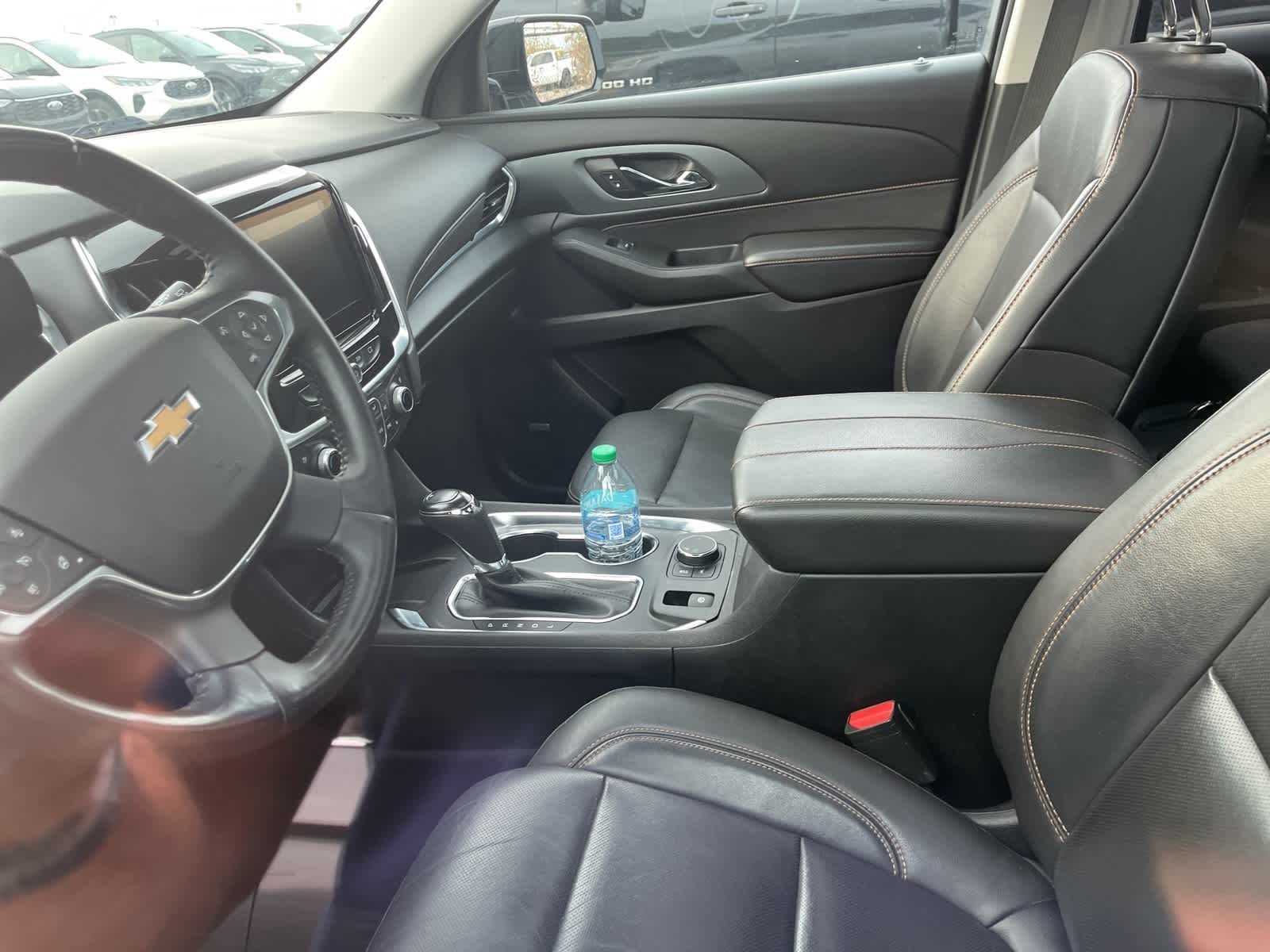 Thumbnail: 2018 Chevrolet Traverse - 28