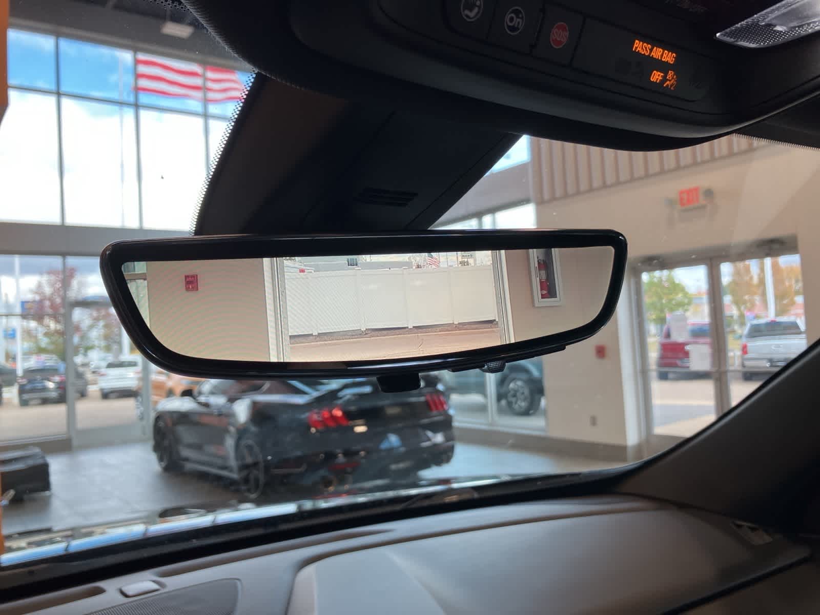 Thumbnail: 2022 Chevrolet Traverse - 27