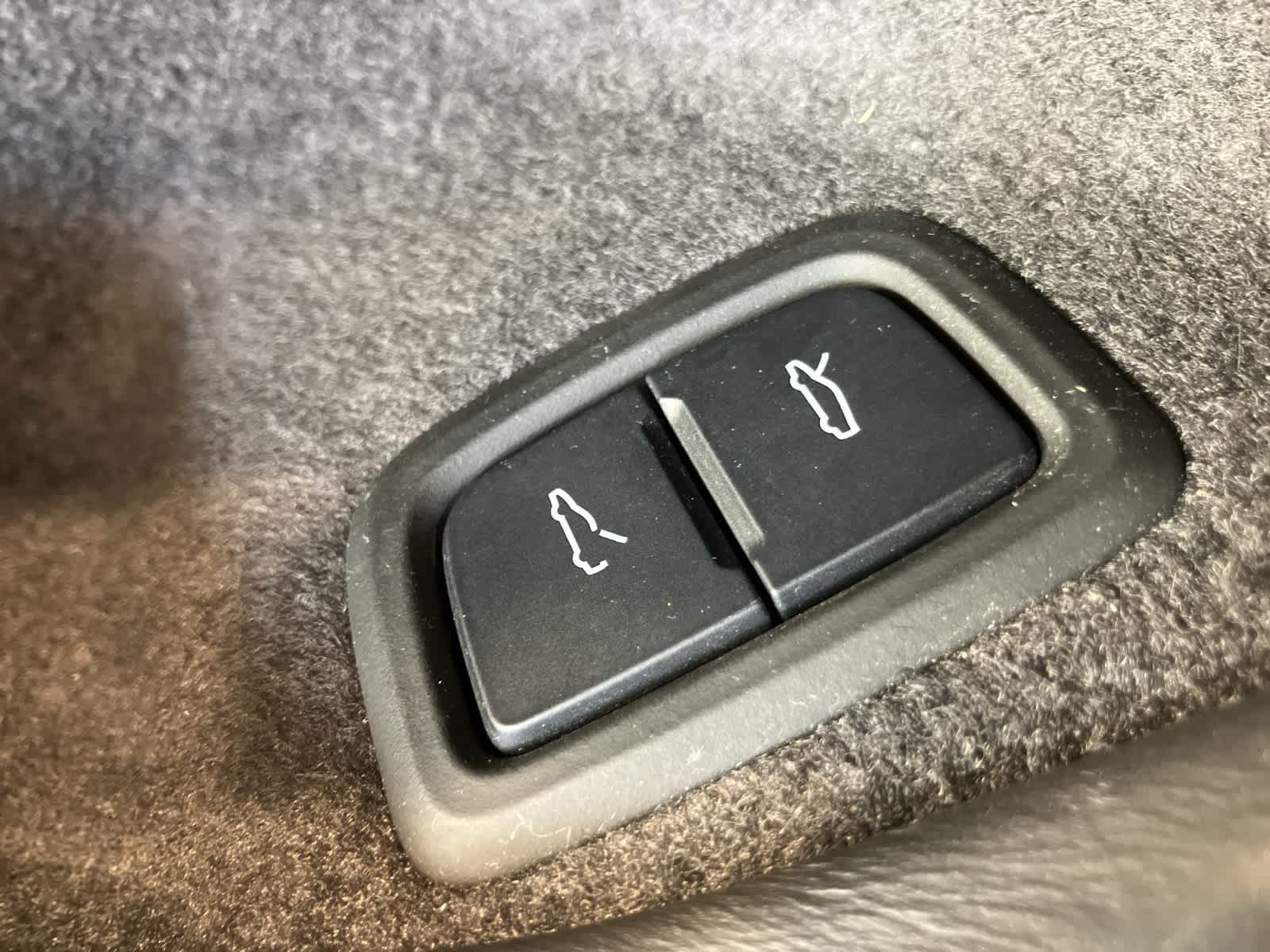 Thumbnail: 2021 Chevrolet Corvette - 12