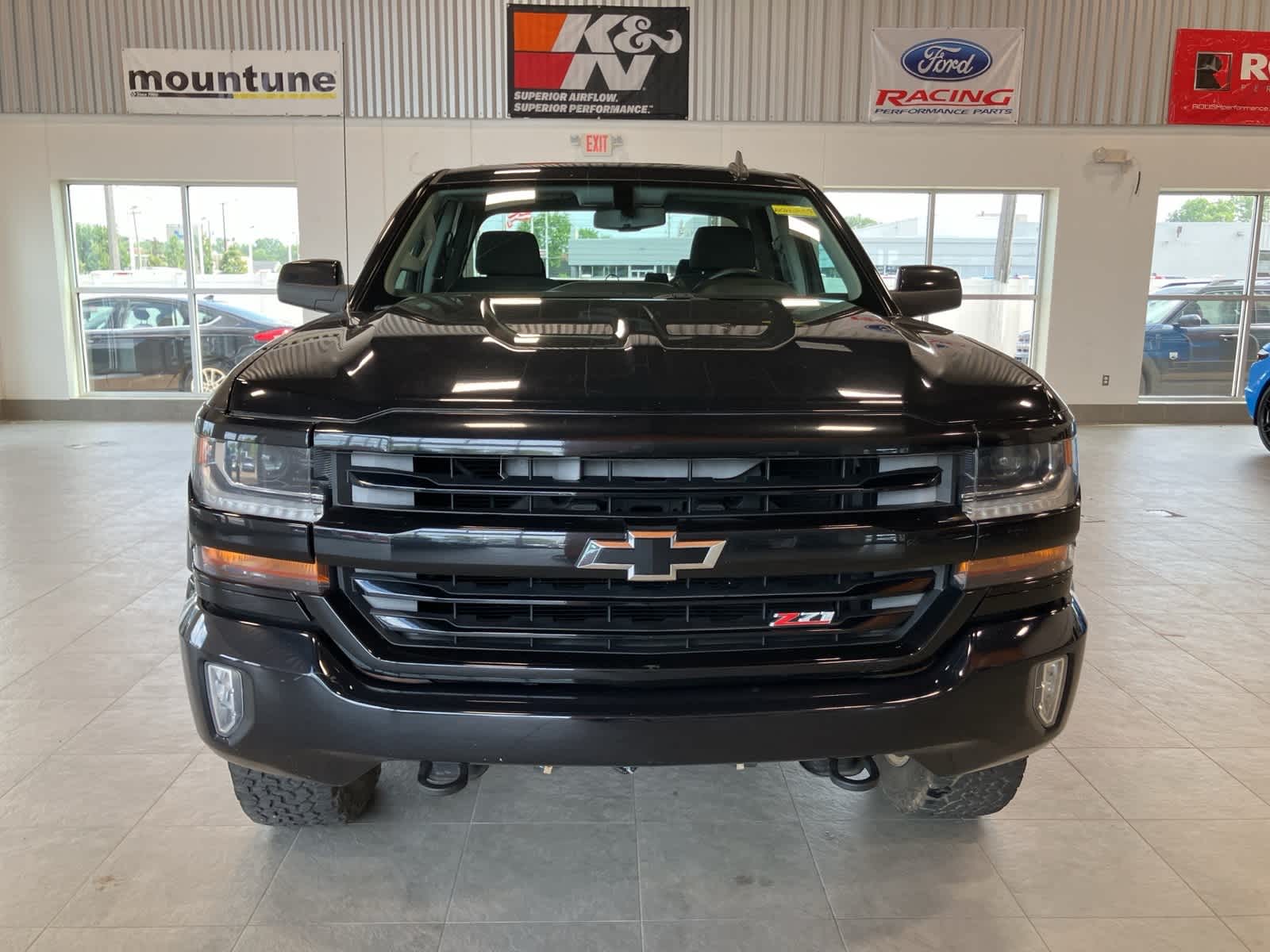 Thumbnail: 2016 Chevrolet Silverado 1500 - 2