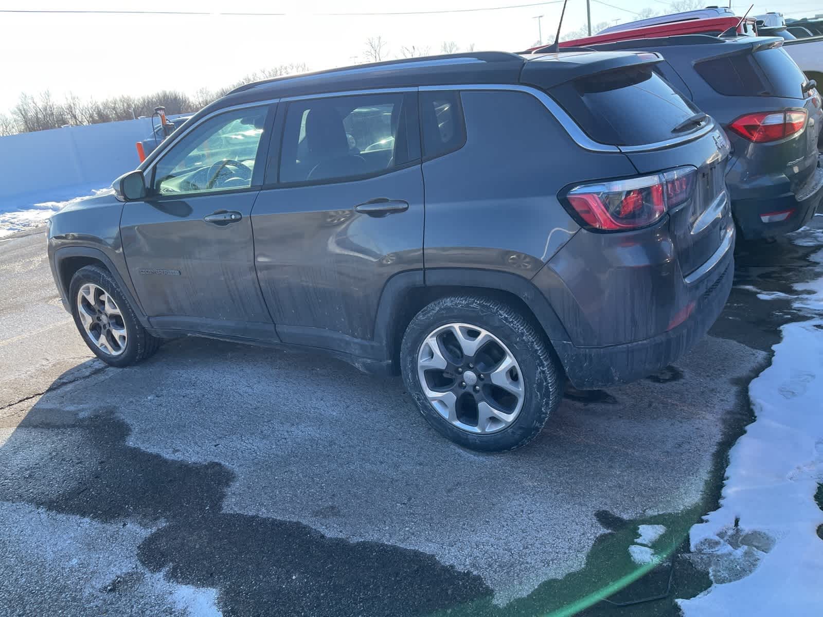 Thumbnail: 2020 Jeep Compass - 9