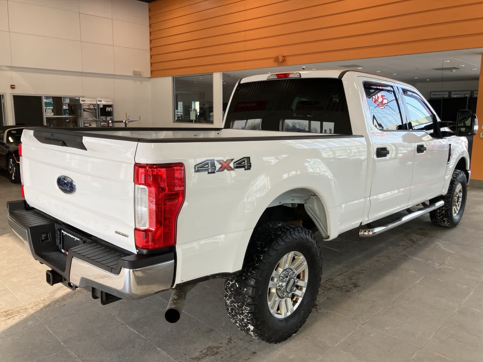 Thumbnail: 2017 Ford Econoline - 5