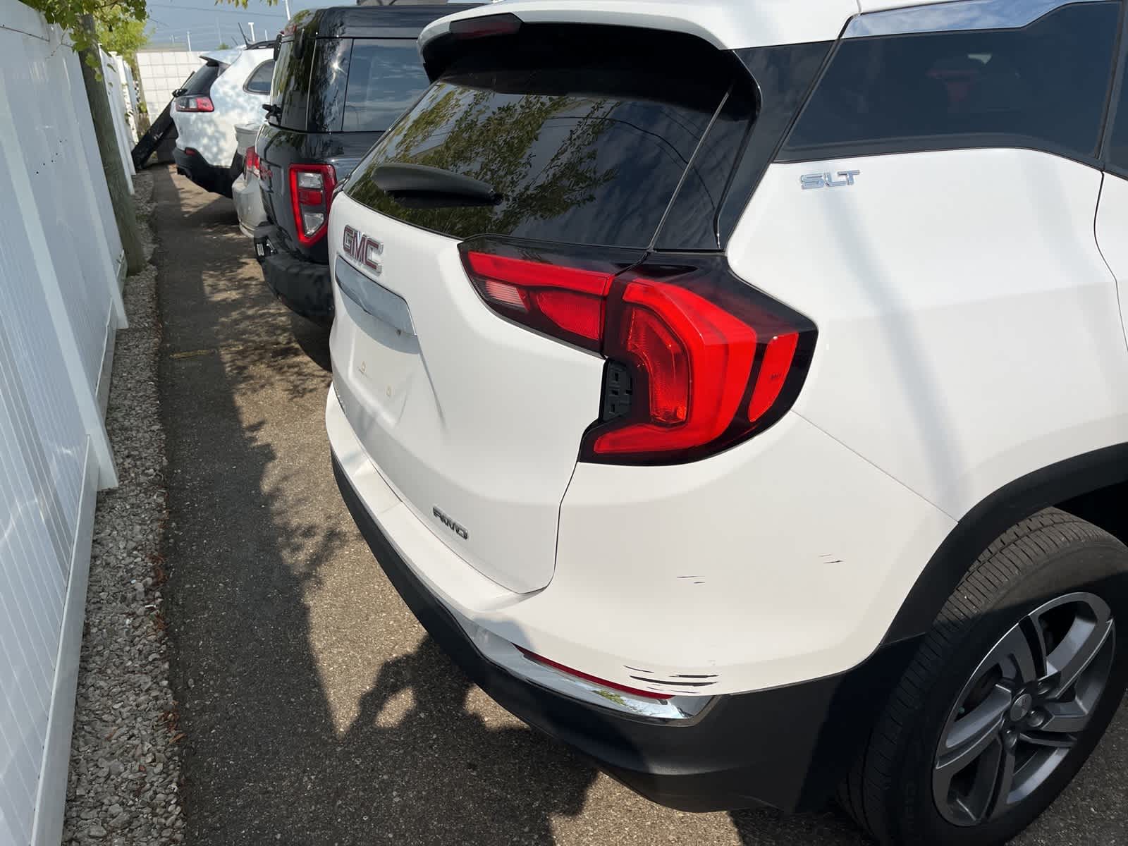 Thumbnail: 2020 GMC Terrain - 11