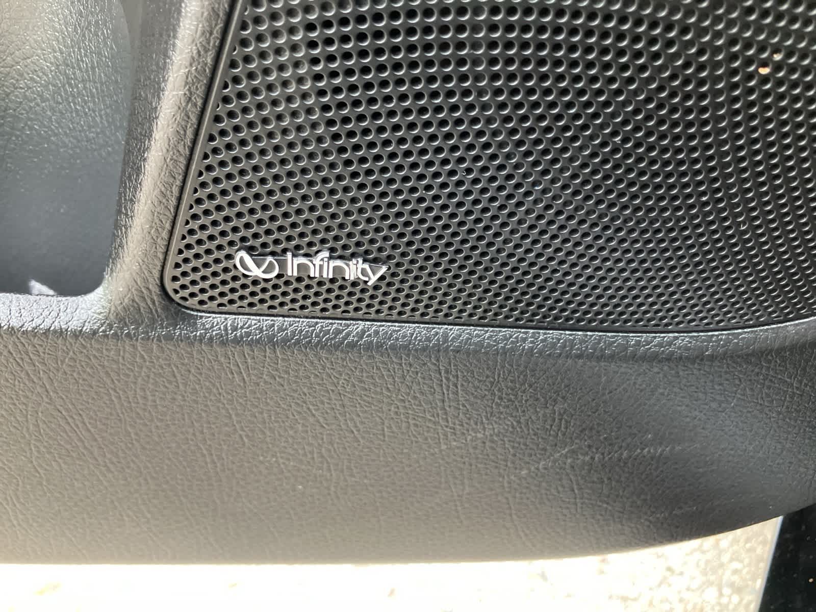 2012 Kia Sorento SX 16