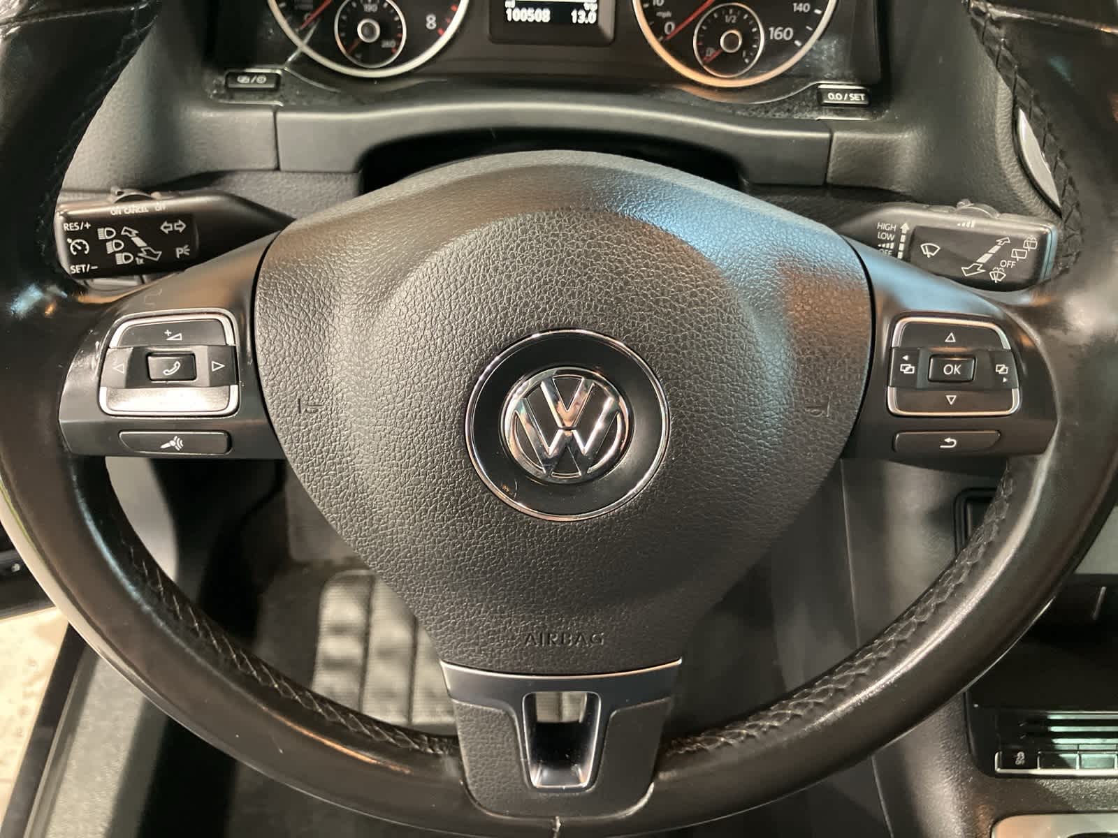 Thumbnail: 2013 Volkswagen Tiguan - 14