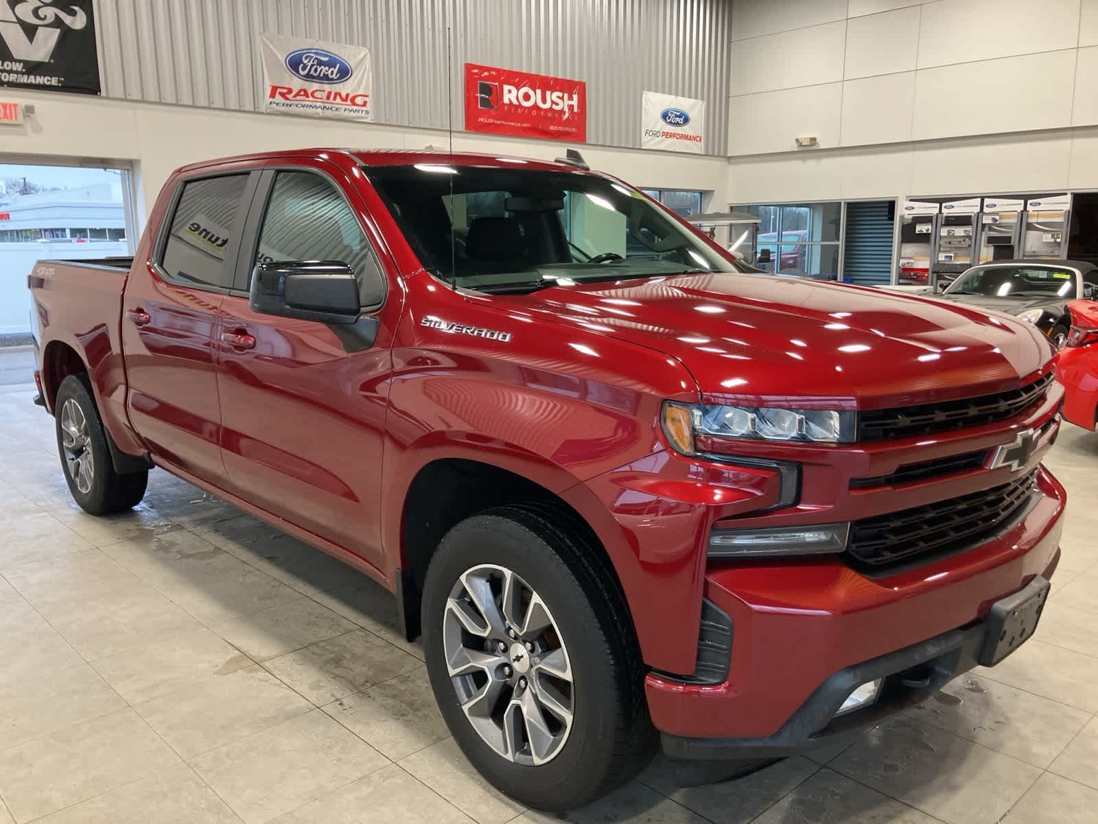 Thumbnail: 2019 Chevrolet Silverado 1500 - 3