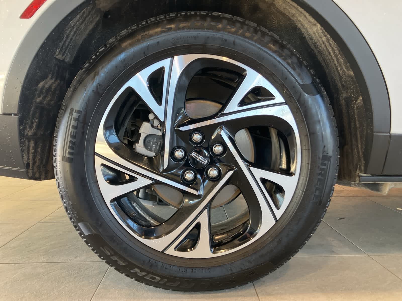 Thumbnail: 2024 Lincoln Nautilus - 9