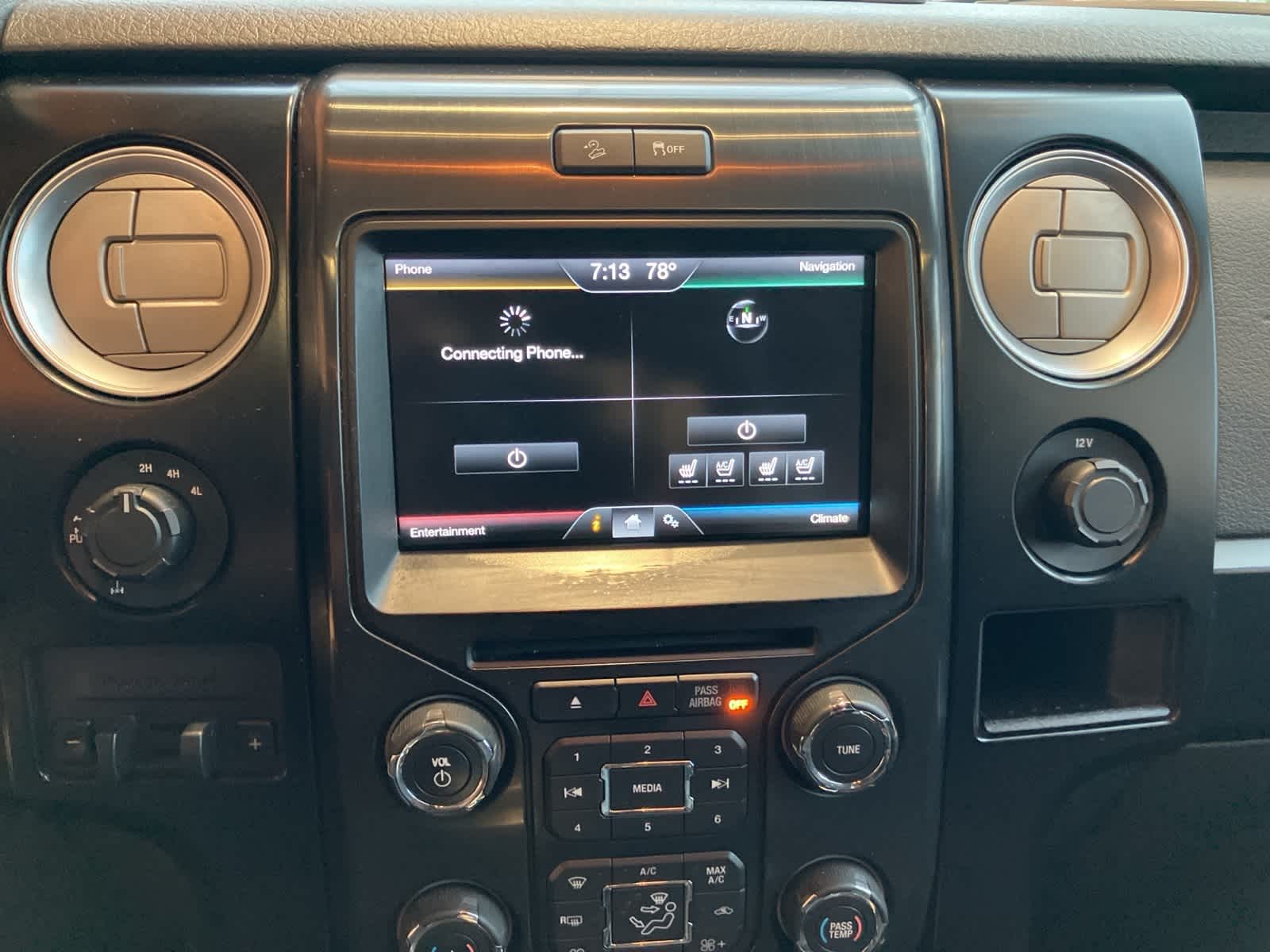 Thumbnail: 2013 Ford F-150 - 19