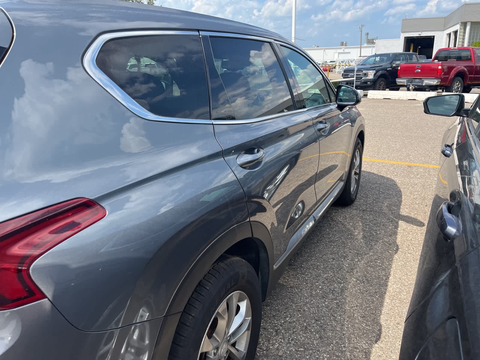Thumbnail: 2019 Hyundai Santa Fe - 14