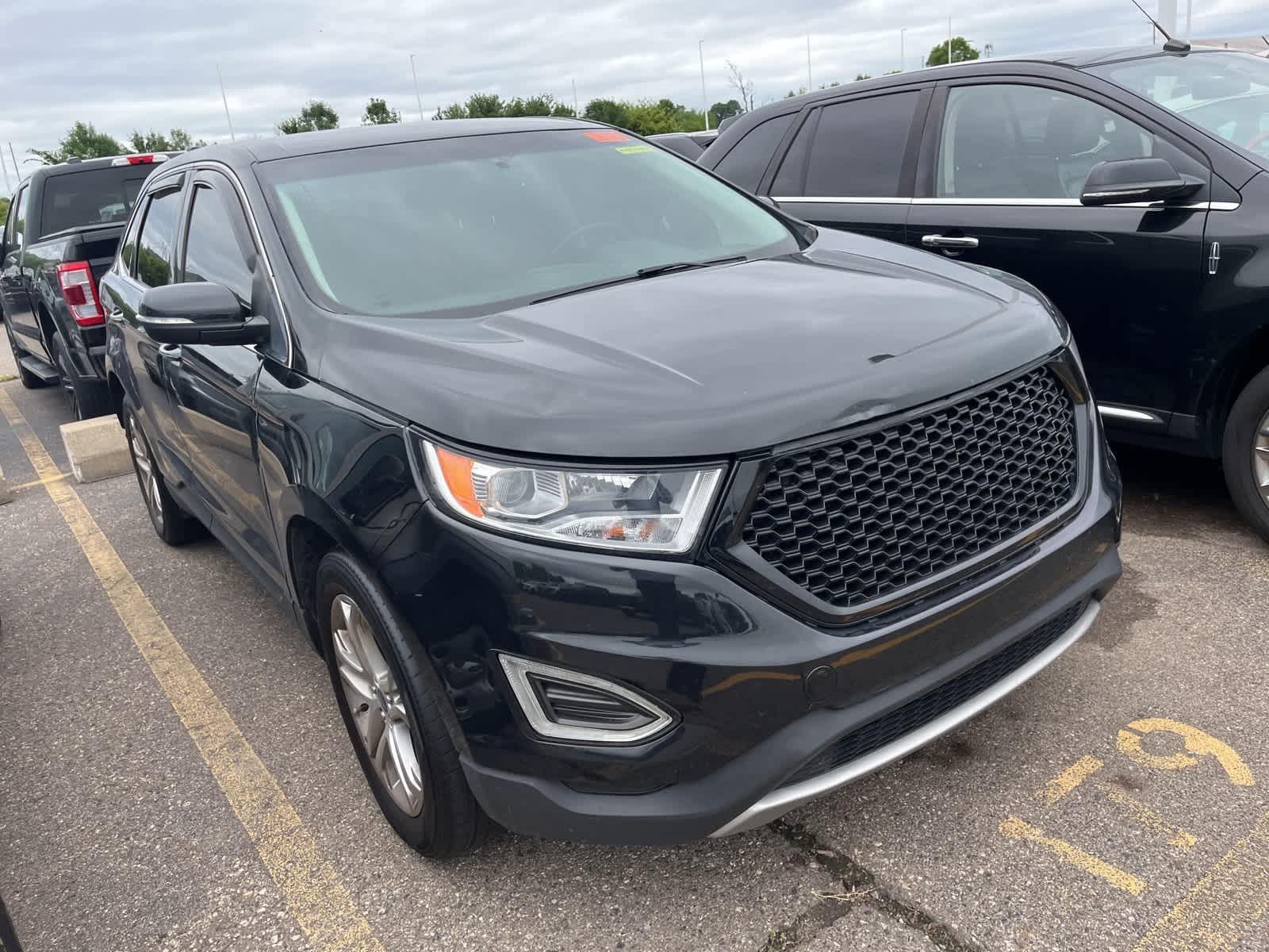 Thumbnail: 2015 Ford Edge - 19