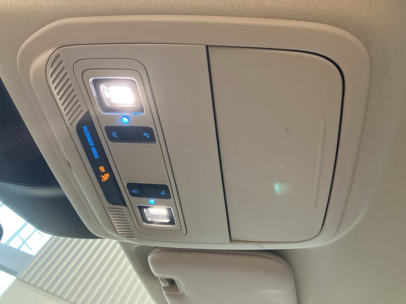 Thumbnail: 2023 Ford Explorer - 18